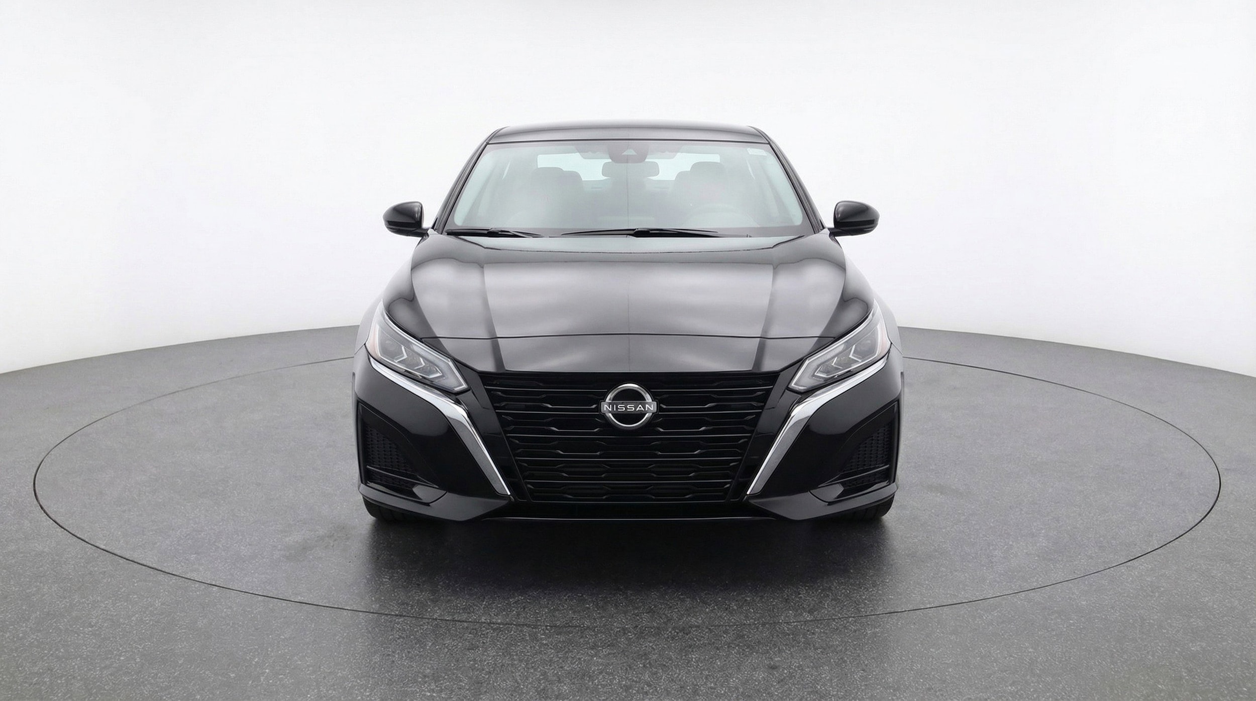 Thumbnail: 2025 Nissan Altima - 2