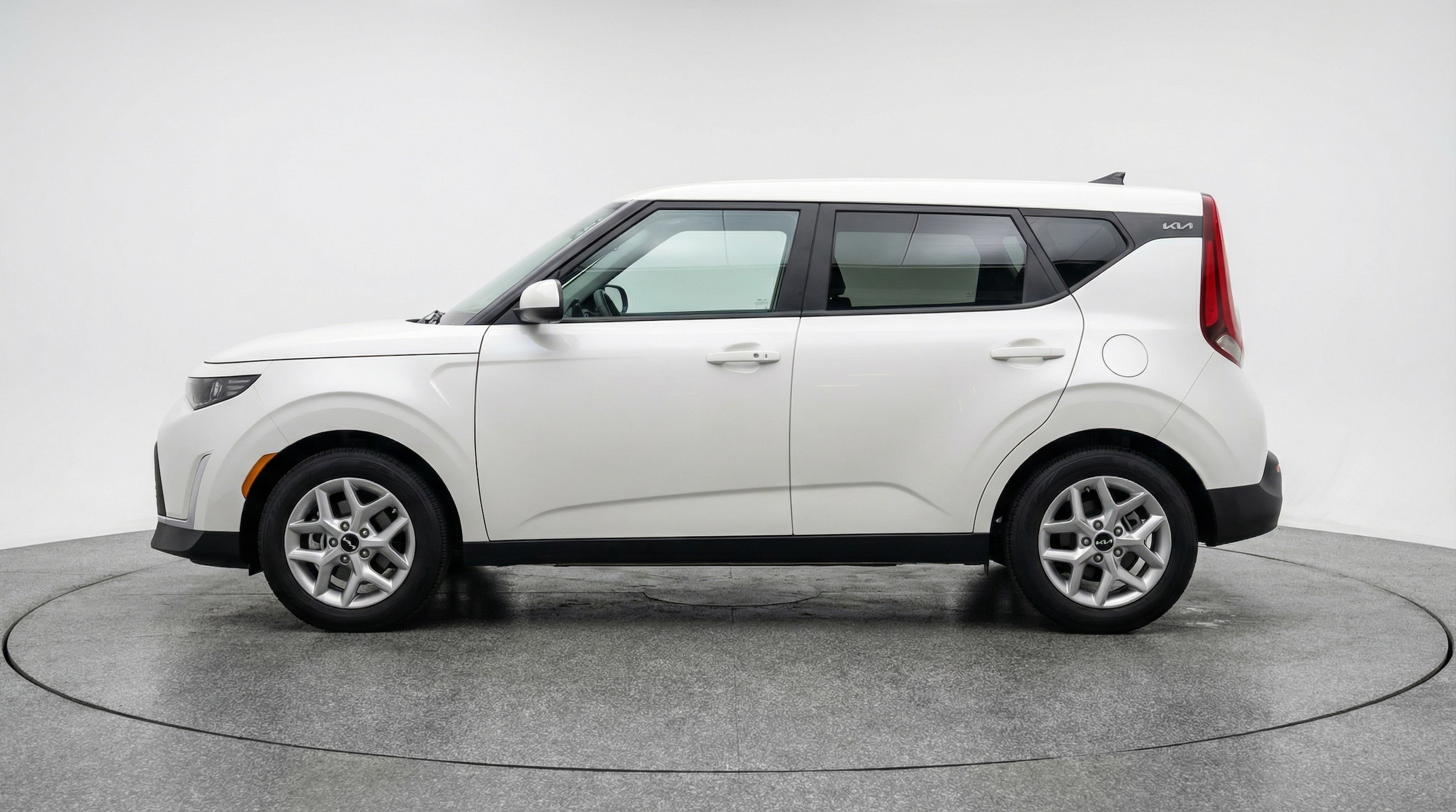 Thumbnail: 2025 Kia Soul - 4