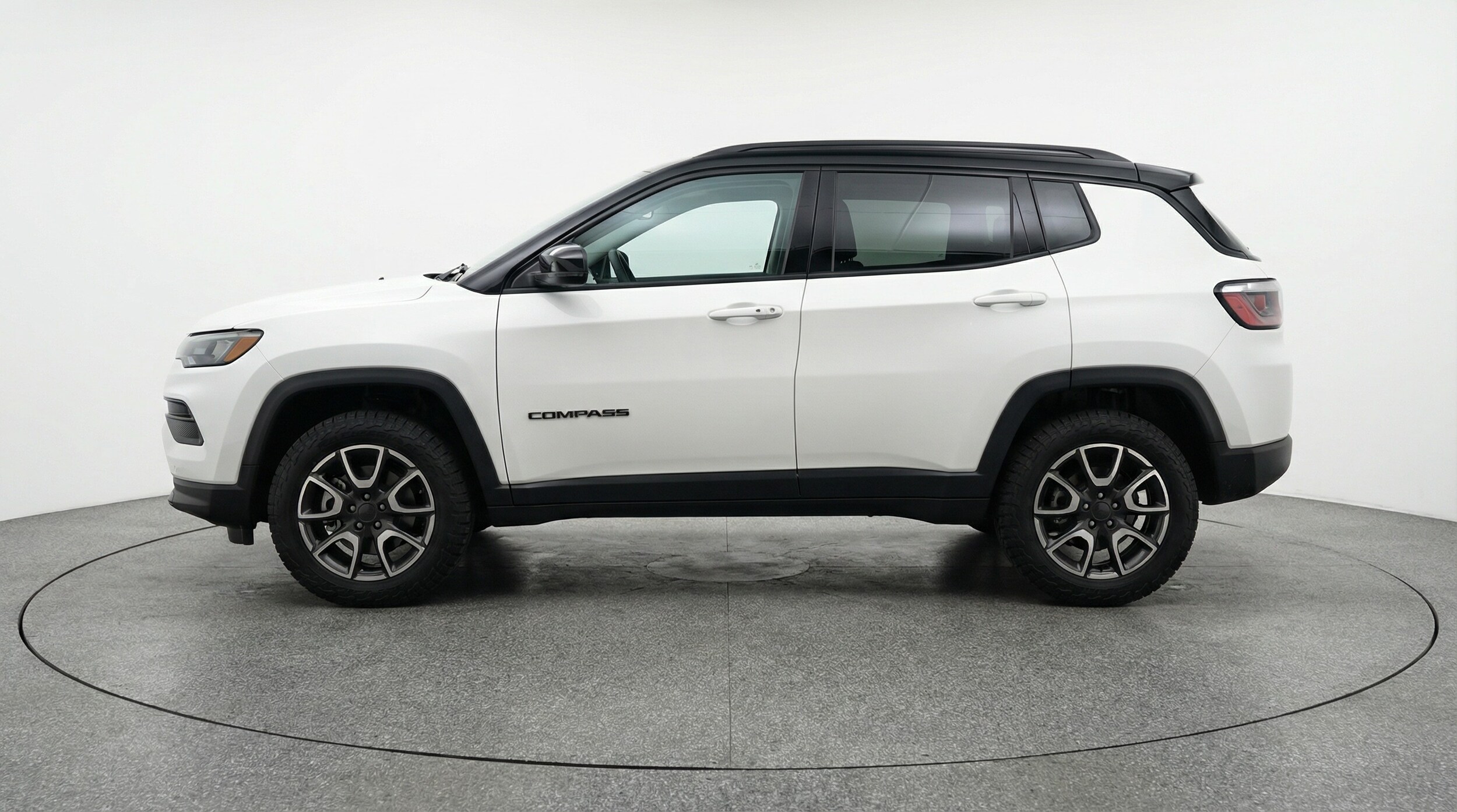 Thumbnail: 2025 Jeep Compass - 4