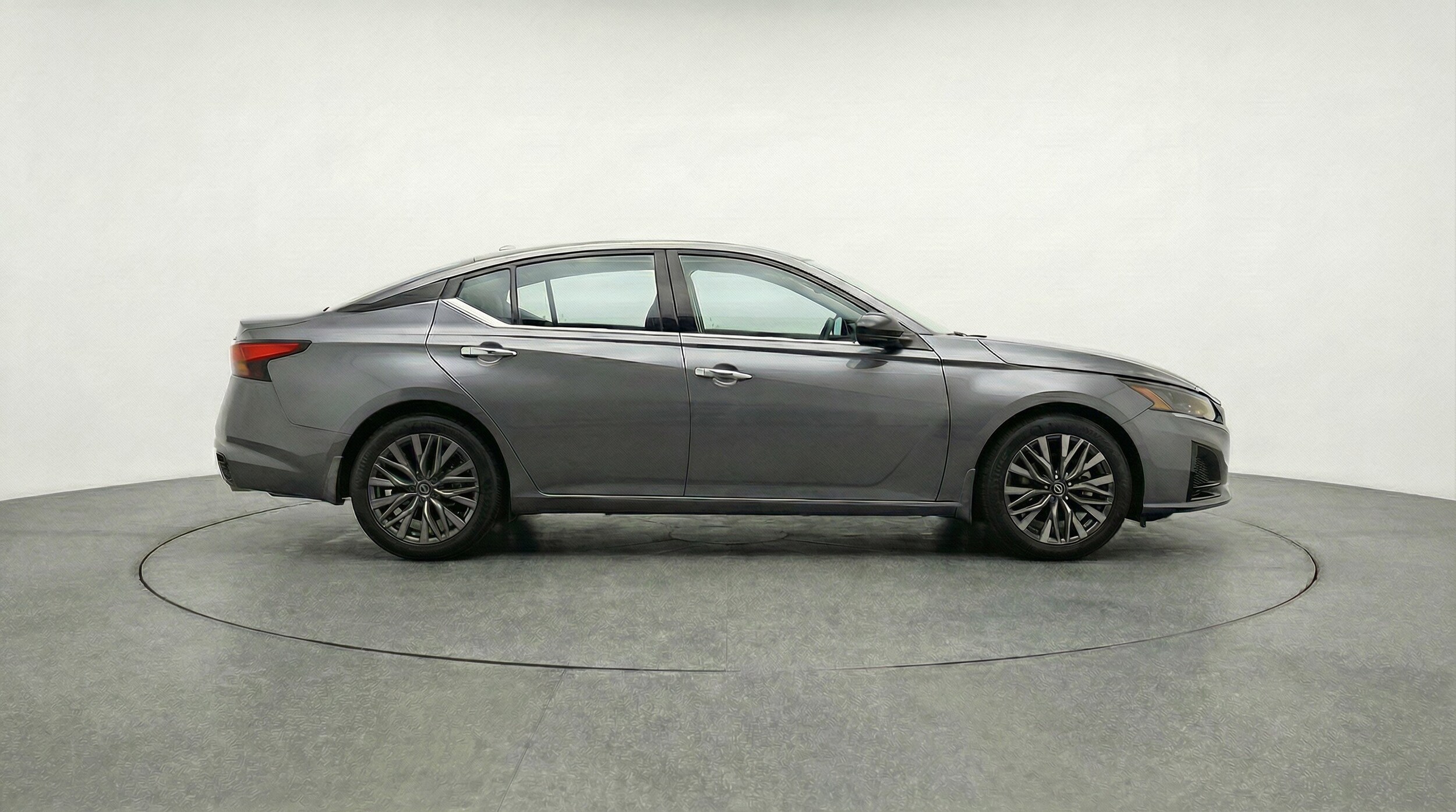 Thumbnail: 2025 Nissan Altima - 11