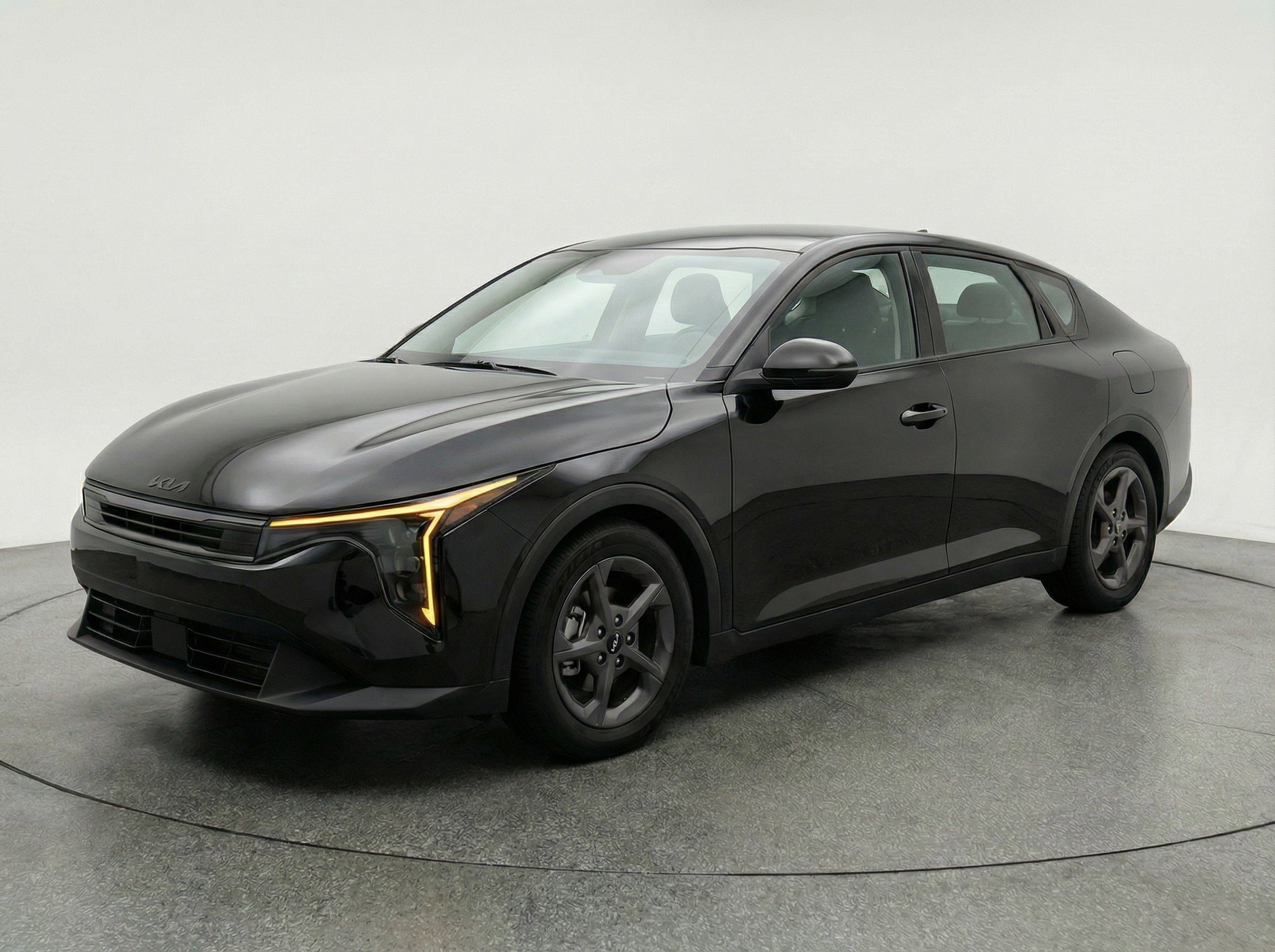 Thumbnail: 2025 Kia K4 - 3