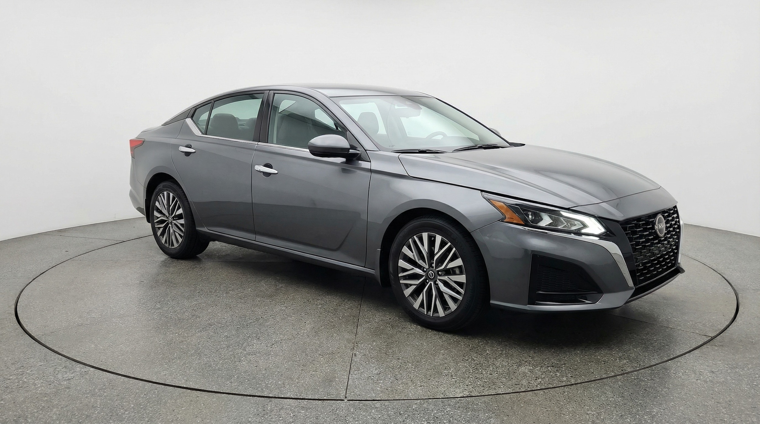 Thumbnail: 2025 Nissan Altima - 1