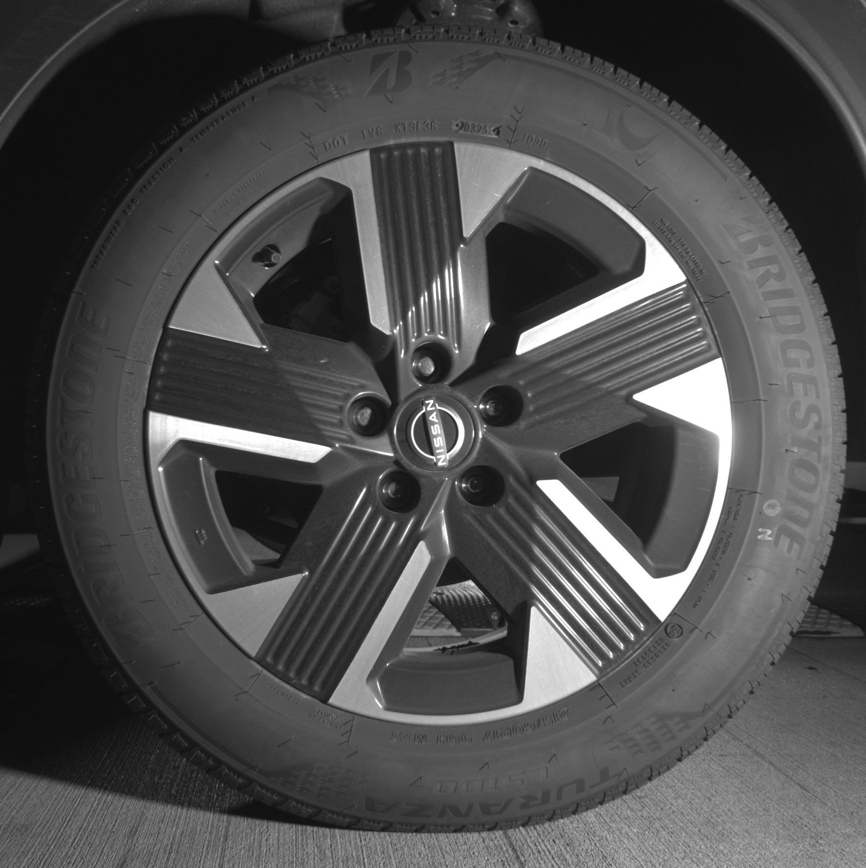 Thumbnail: 2025 Nissan Kicks - 14