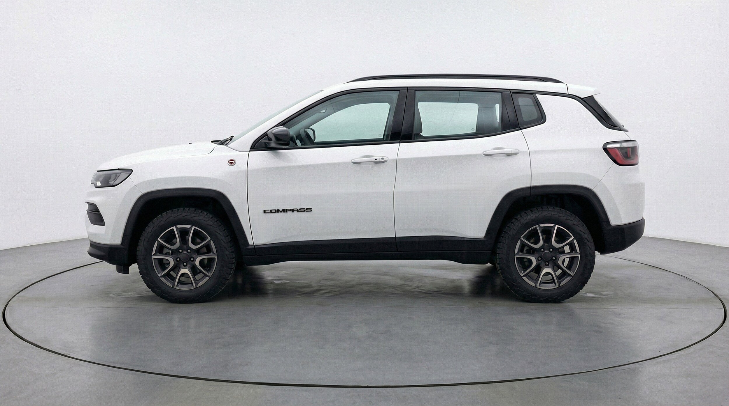 Thumbnail: 2025 Jeep Compass - 5