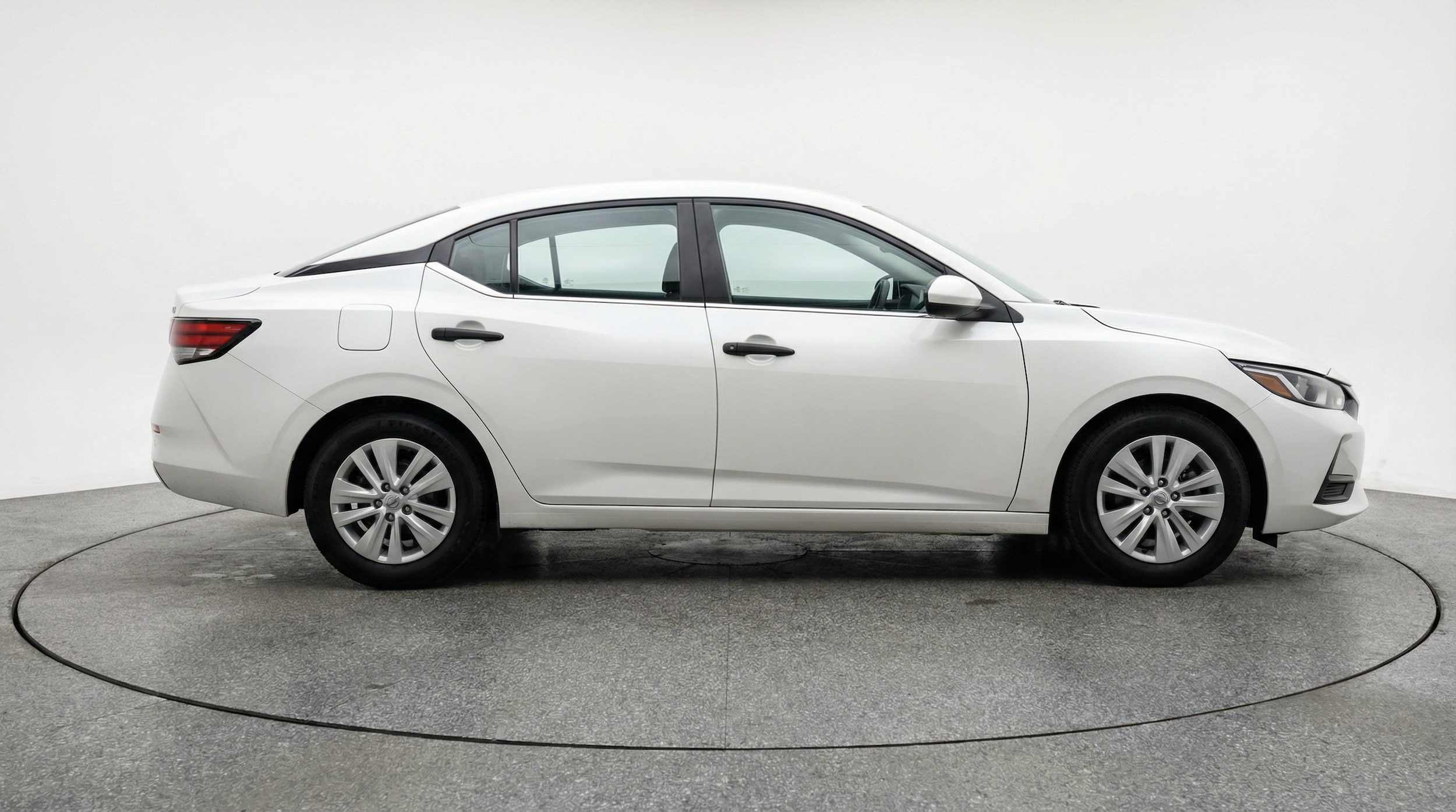 Thumbnail: 2025 Nissan Sentra - 8