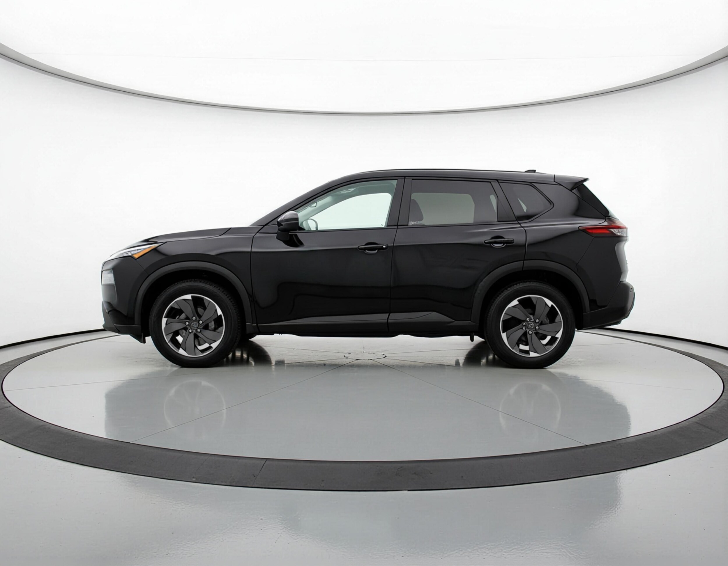 Thumbnail: 2025 Nissan Rogue - 4