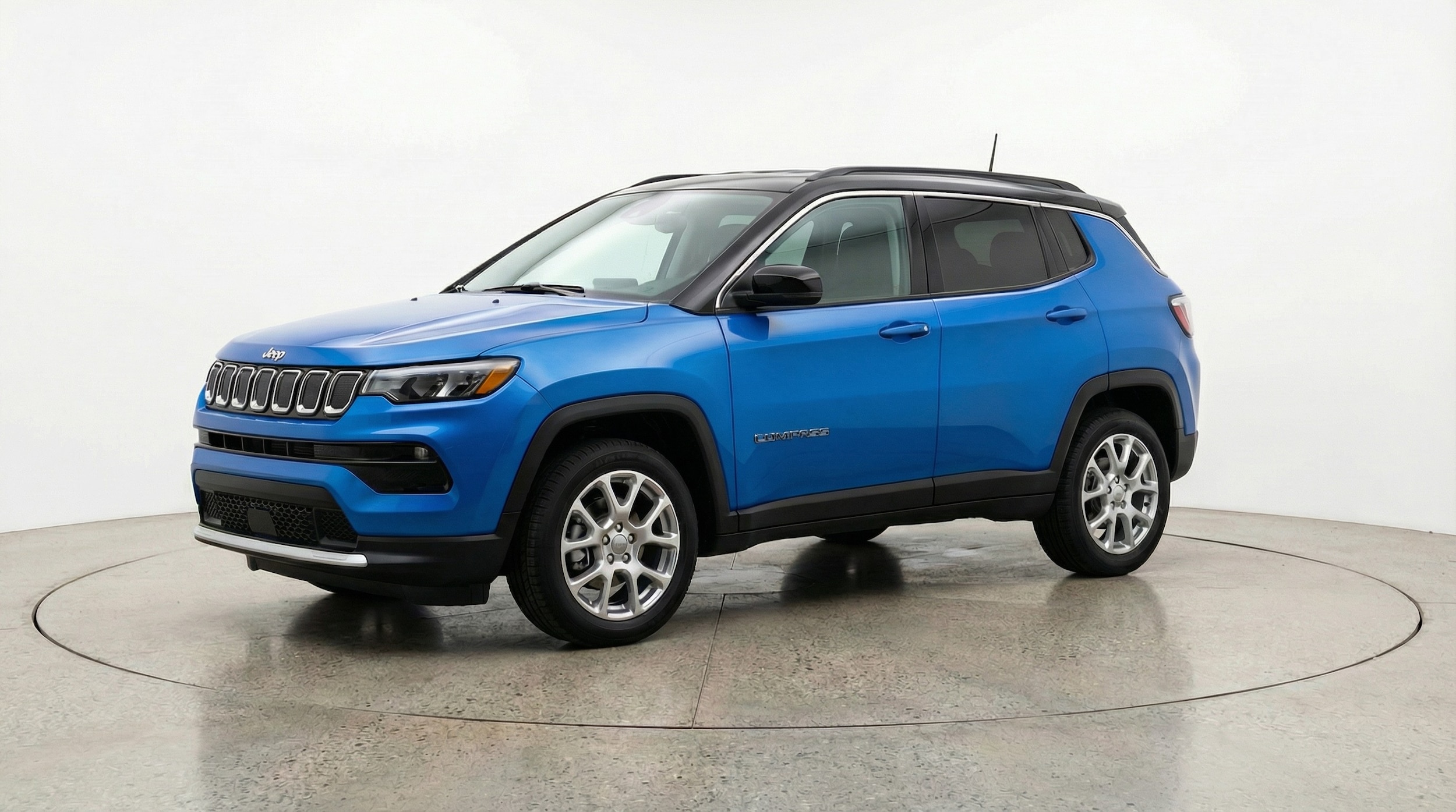 Thumbnail: 2025 Jeep Compass - 3