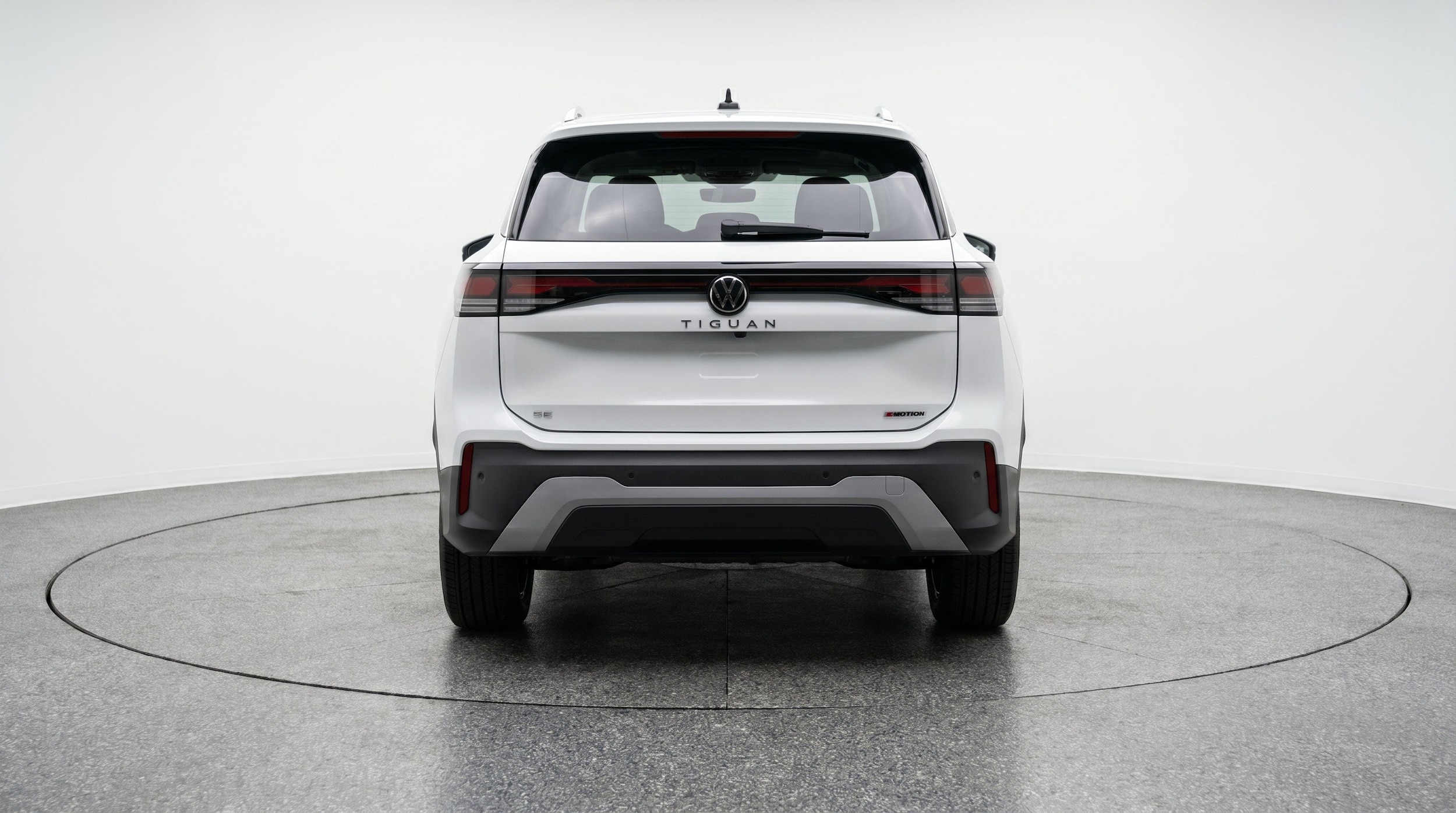 Thumbnail: 2026 Volkswagen Tiguan - 7
