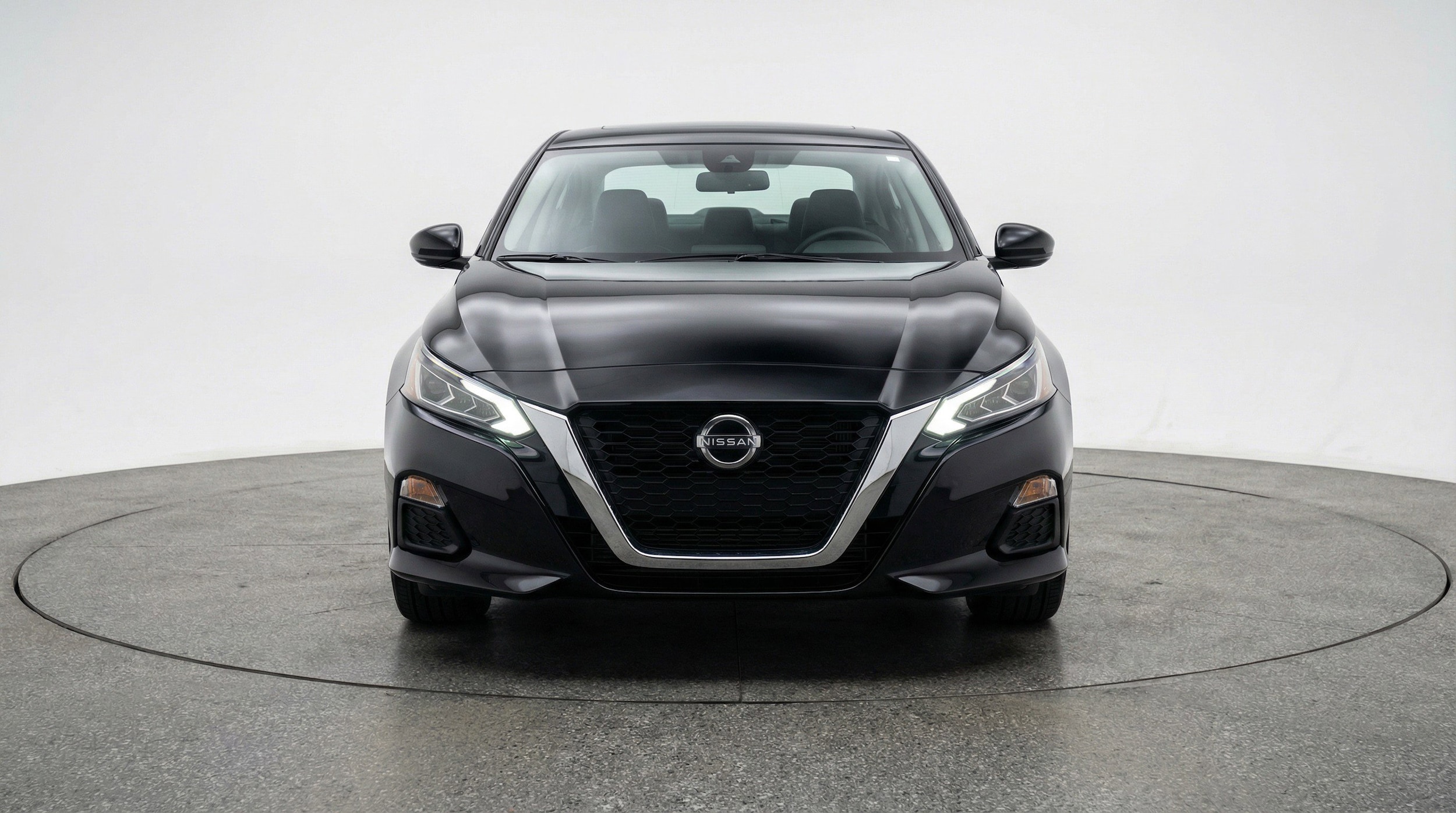 Thumbnail: 2025 Nissan Altima - 2