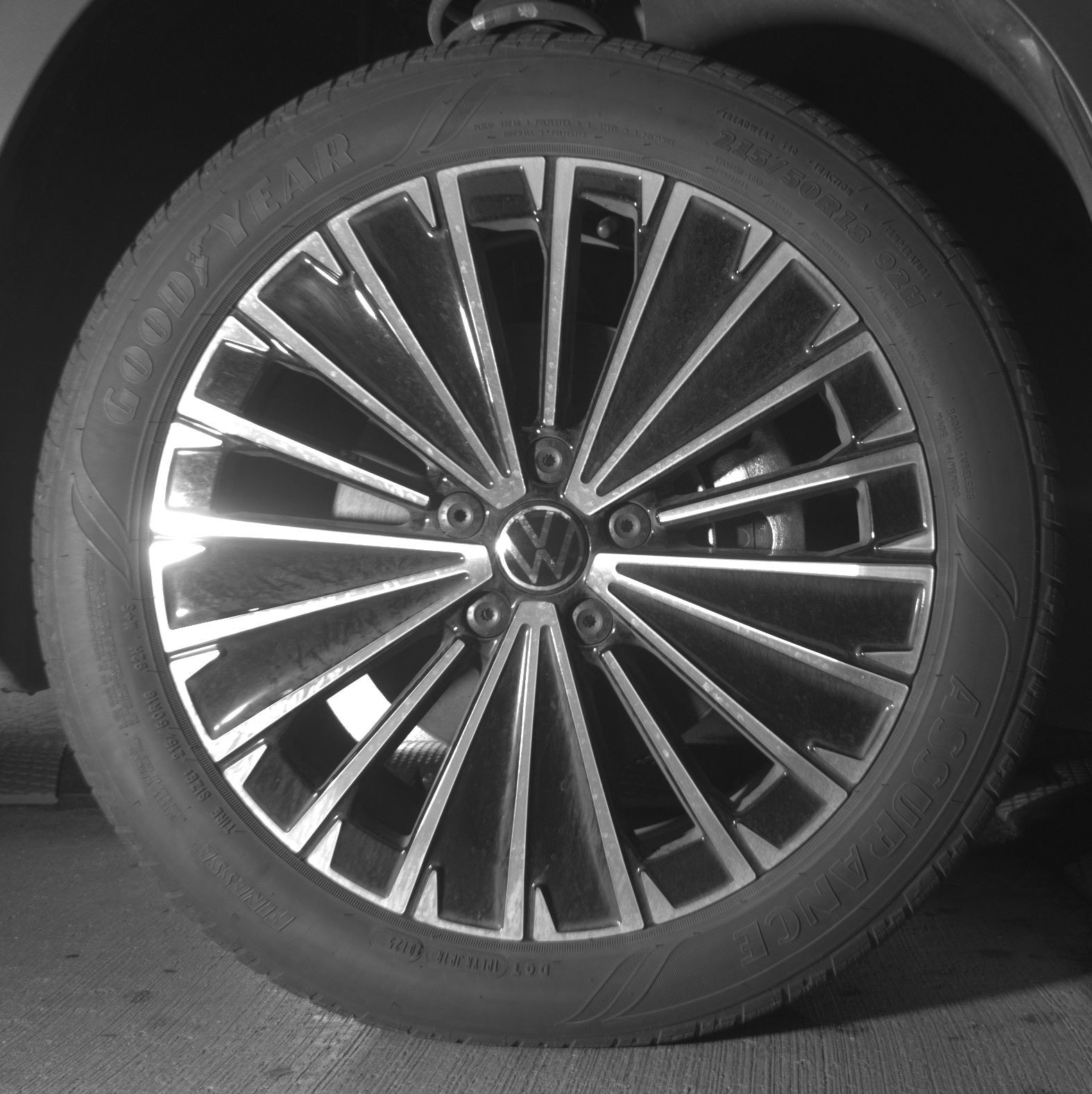 Thumbnail: 2025 Volkswagen Taos - 10