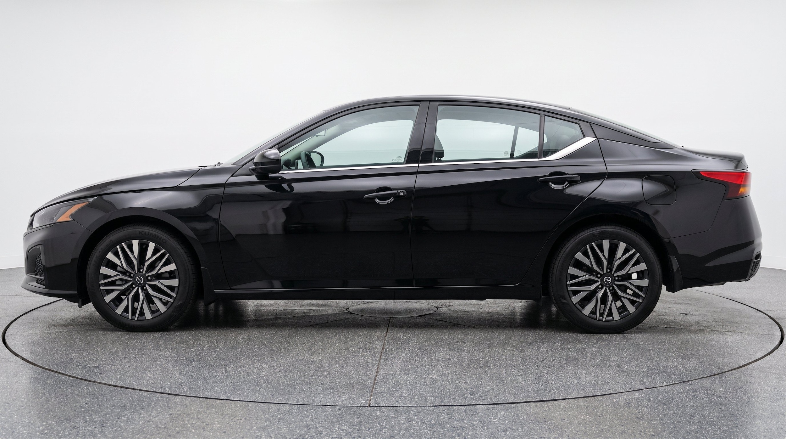Thumbnail: 2026 Nissan Altima - 5