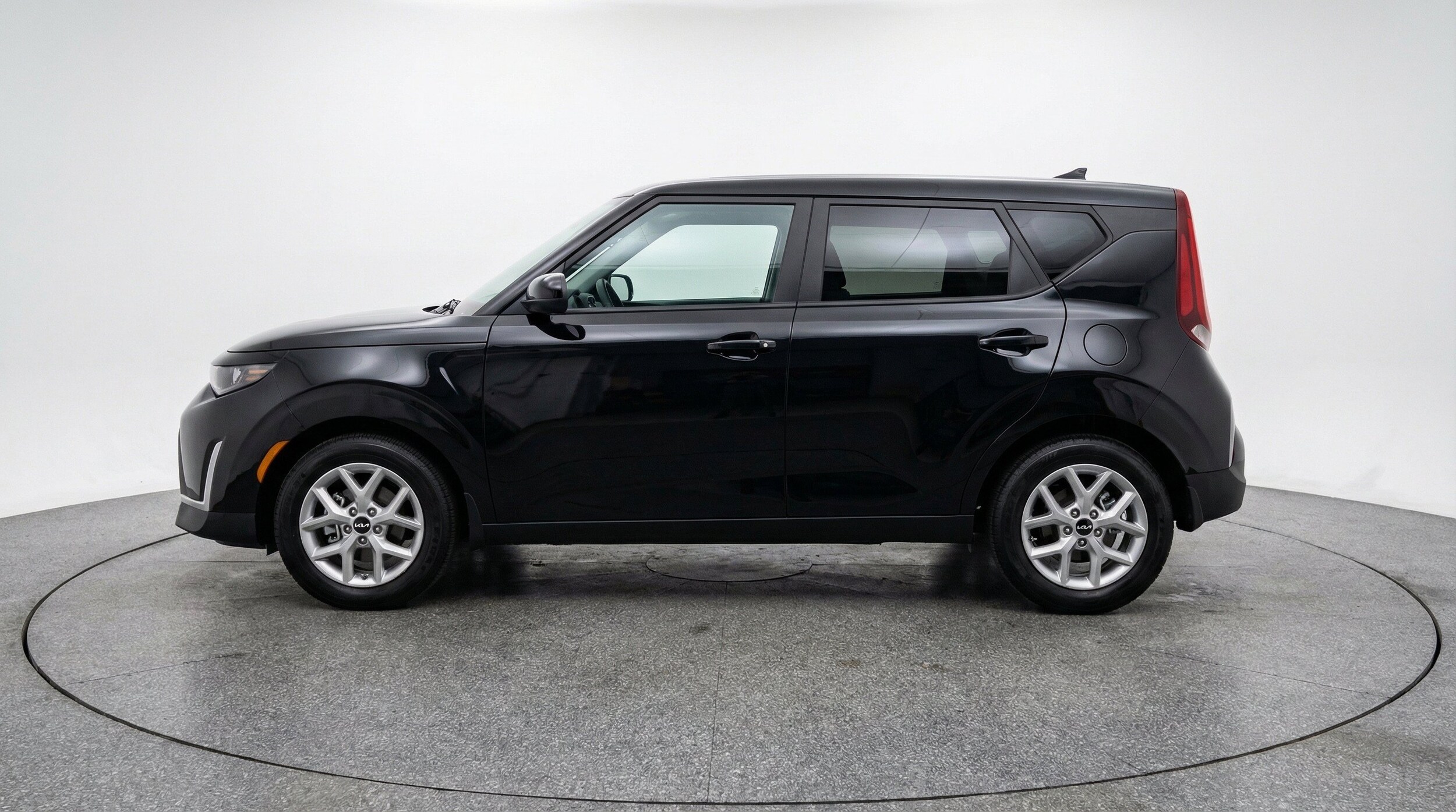 Thumbnail: 2025 Kia Soul - 5
