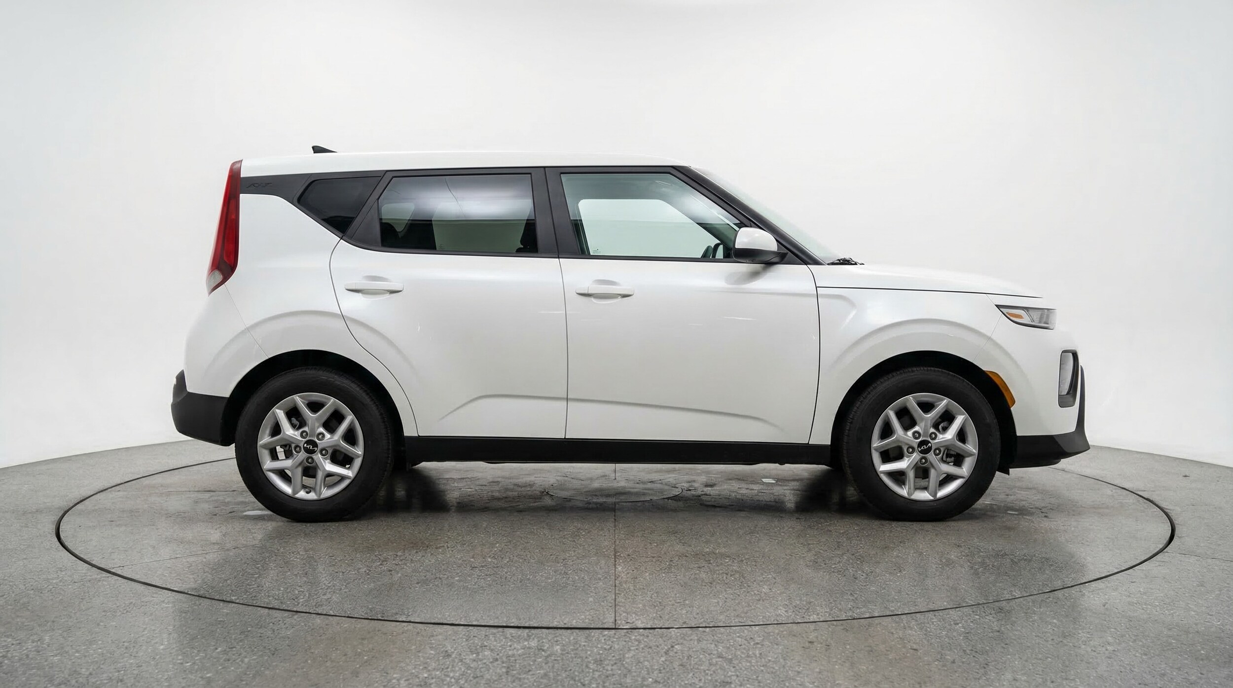 Thumbnail: 2025 Kia Soul - 8