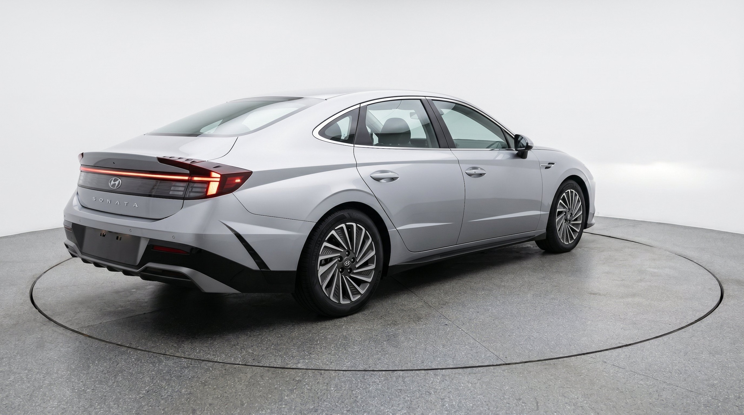Thumbnail: 2025 Hyundai Sonata - 9