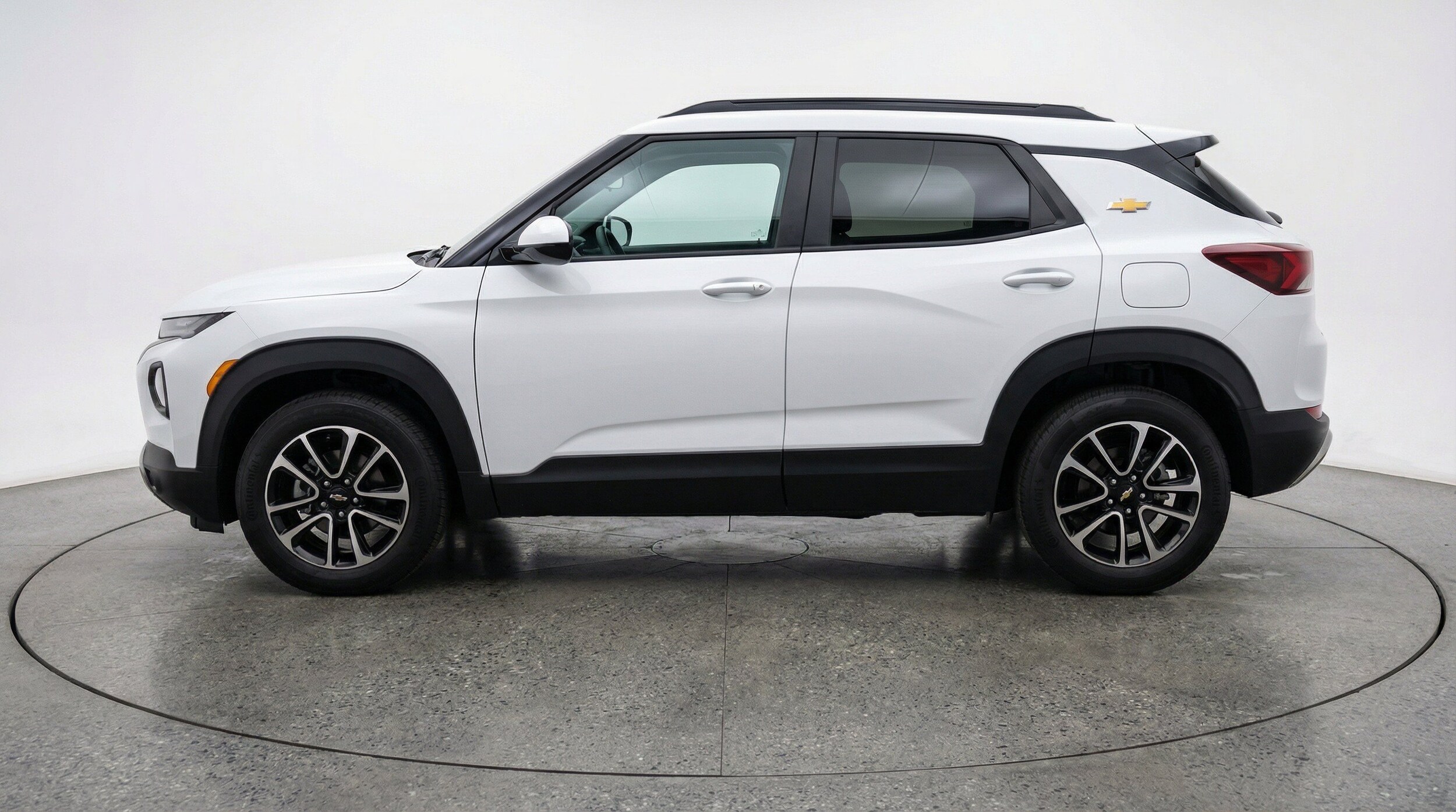 Thumbnail: 2025 Chevrolet TrailBlazer - 5