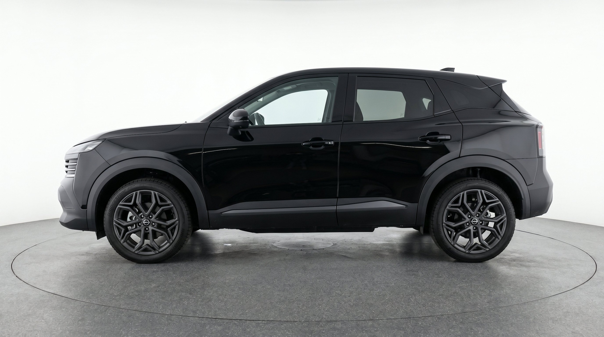 Thumbnail: 2026 Nissan Kicks - 5