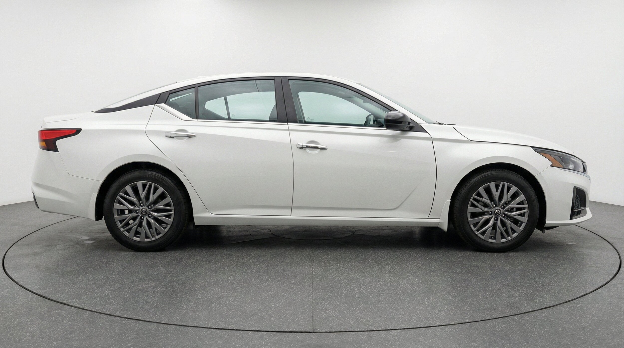 Thumbnail: 2025 Nissan Altima - 11