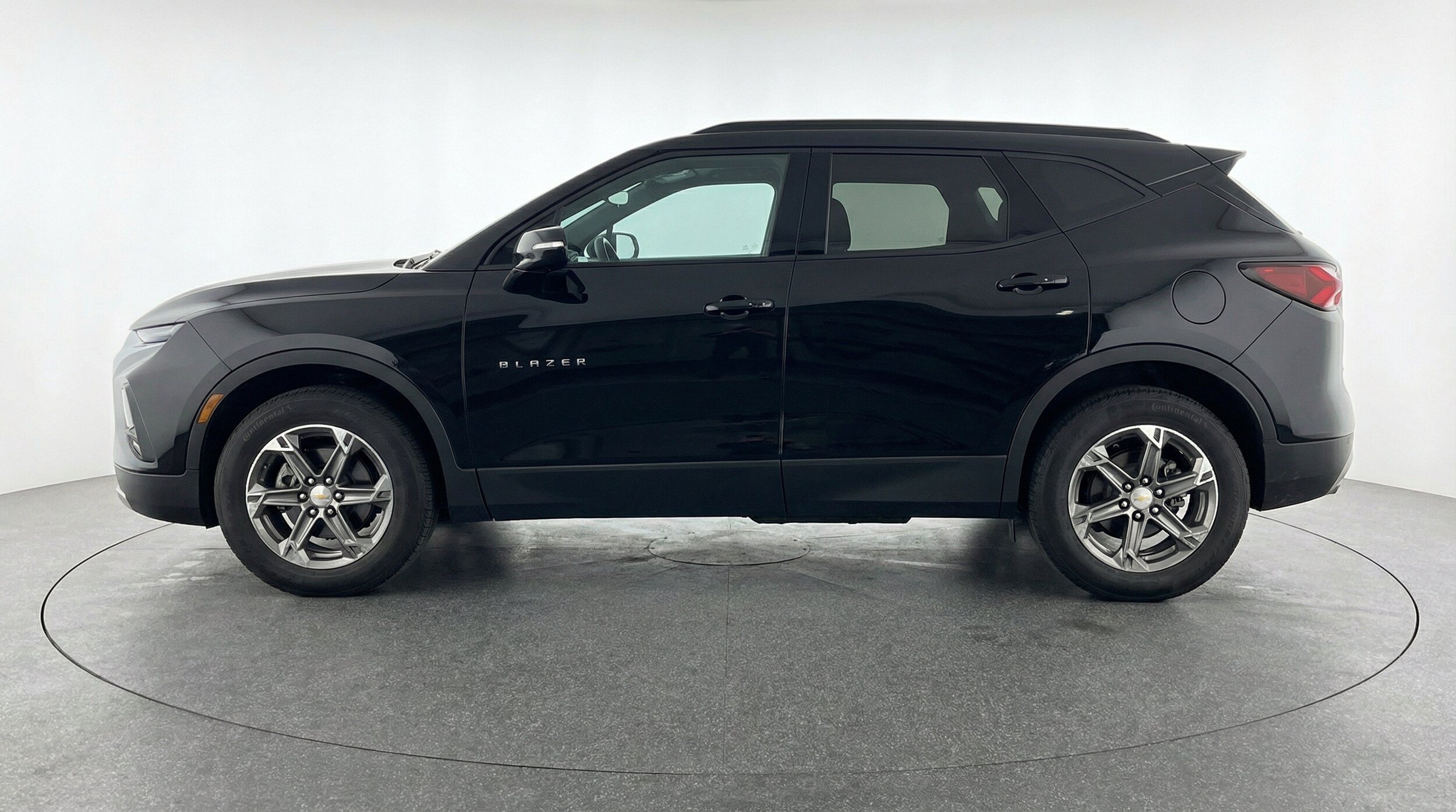 Thumbnail: 2025 Chevrolet Blazer - 5