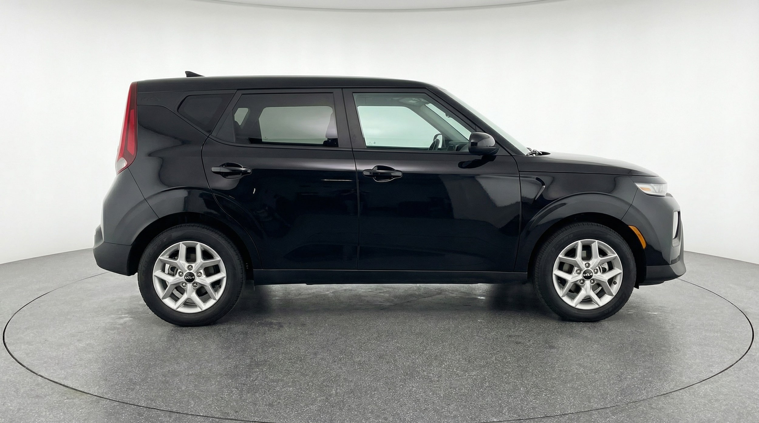 Thumbnail: 2025 Kia Soul - 8