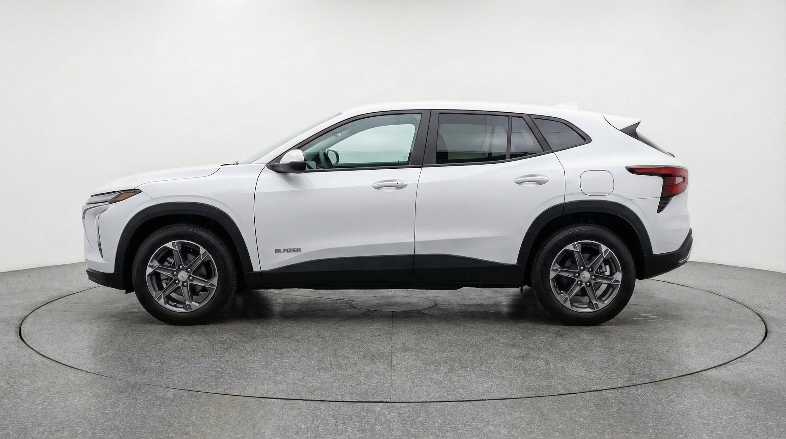 Thumbnail: 2025 Chevrolet Blazer - 5