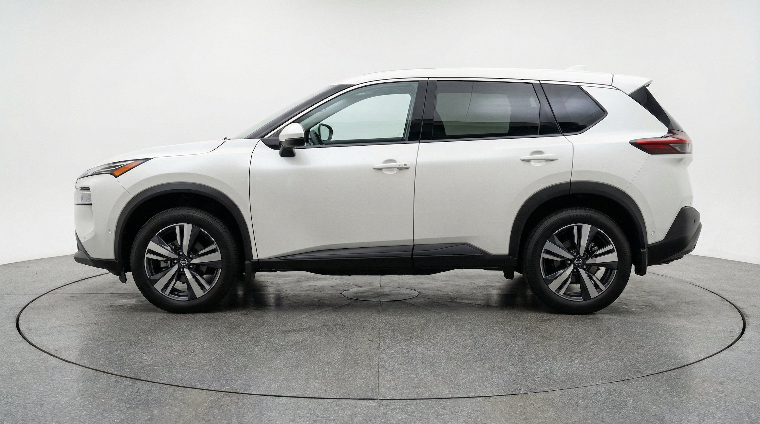Thumbnail: 2026 Nissan Rogue - 5