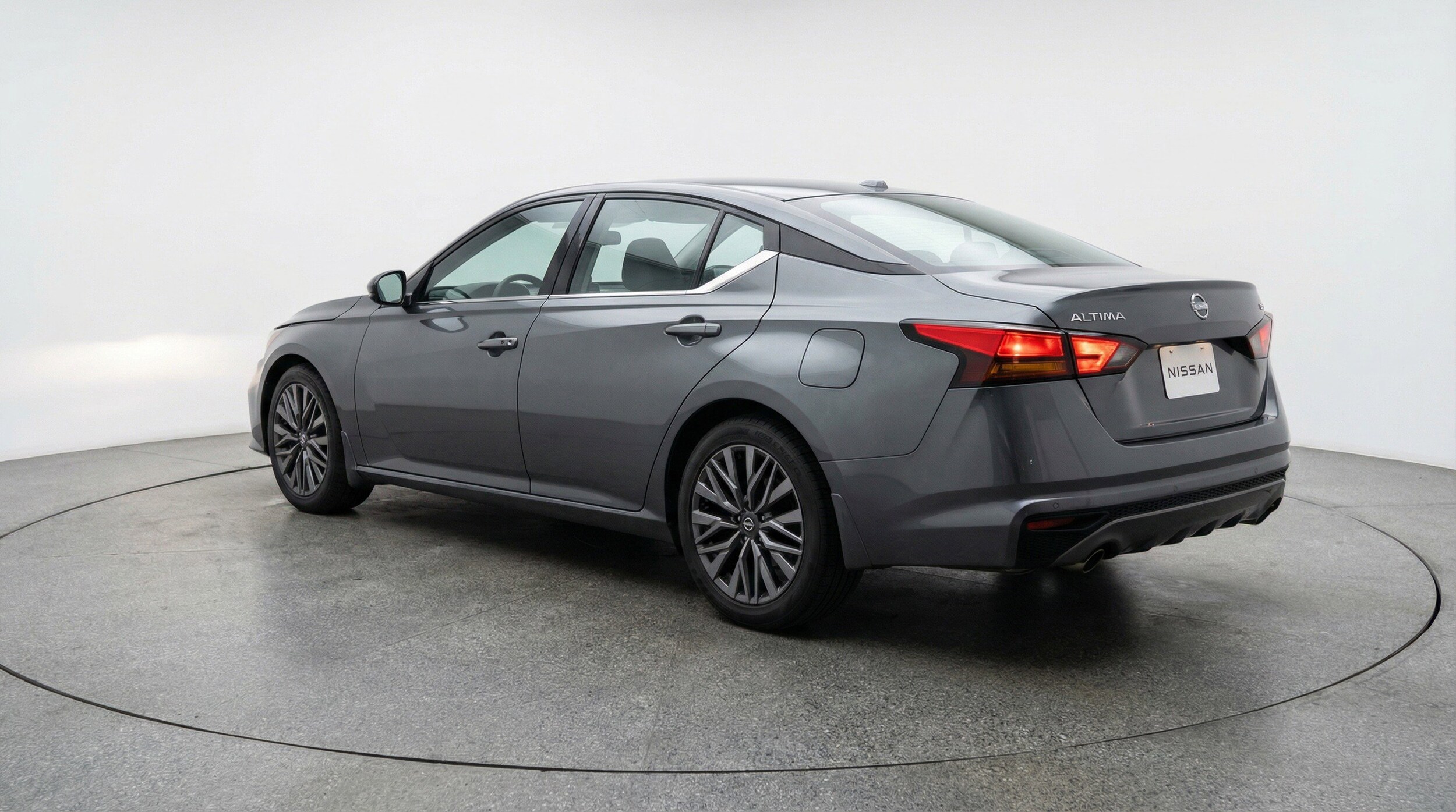 Thumbnail: 2025 Nissan Altima - 6