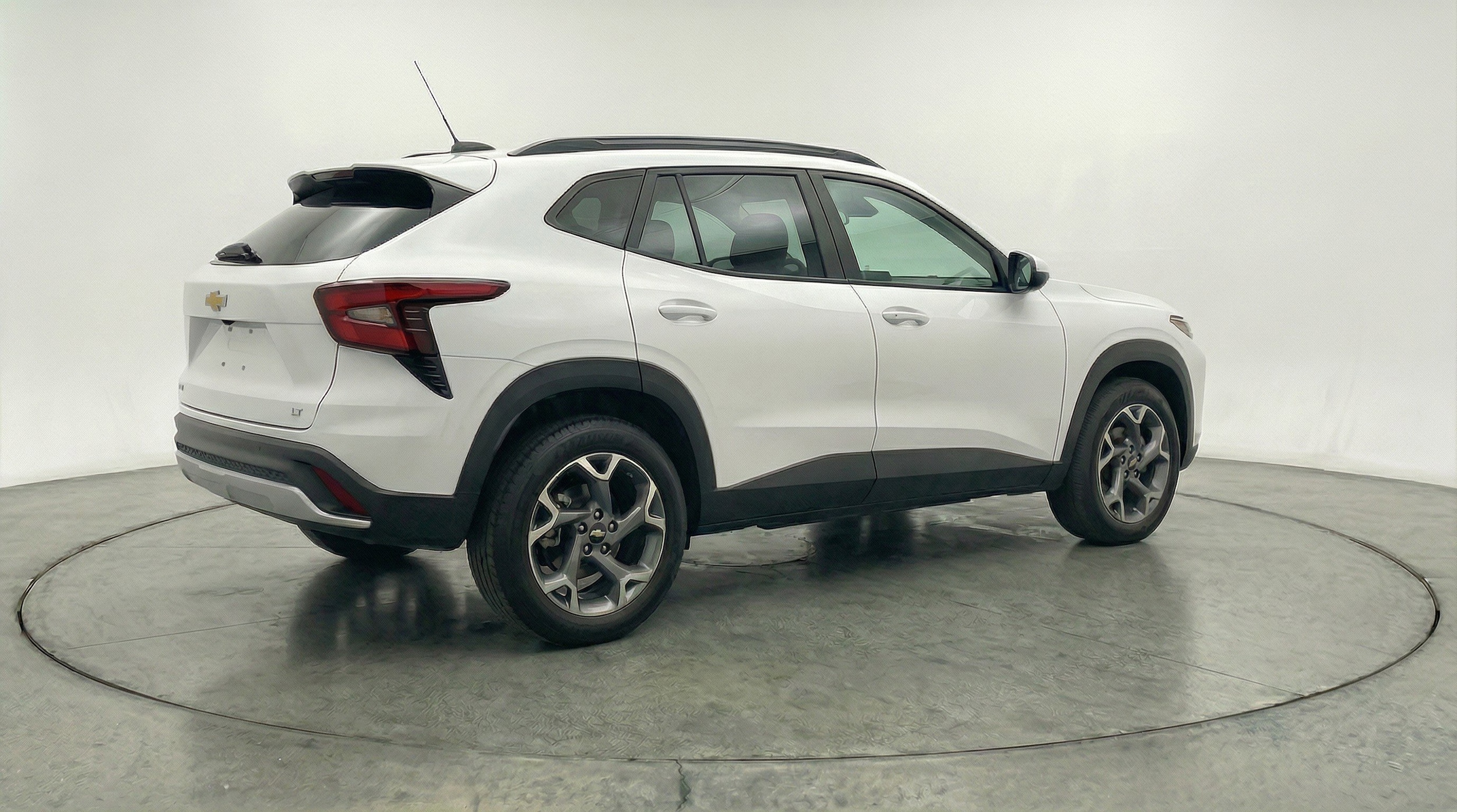 Thumbnail: 2025 Chevrolet Trax - 9