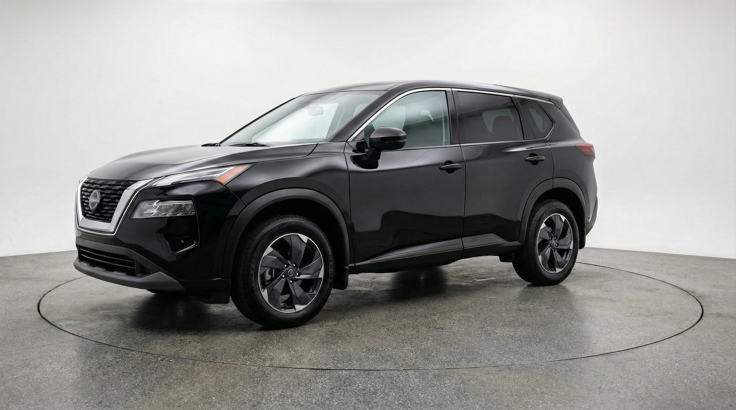 Thumbnail: 2025 Nissan Rogue - 3