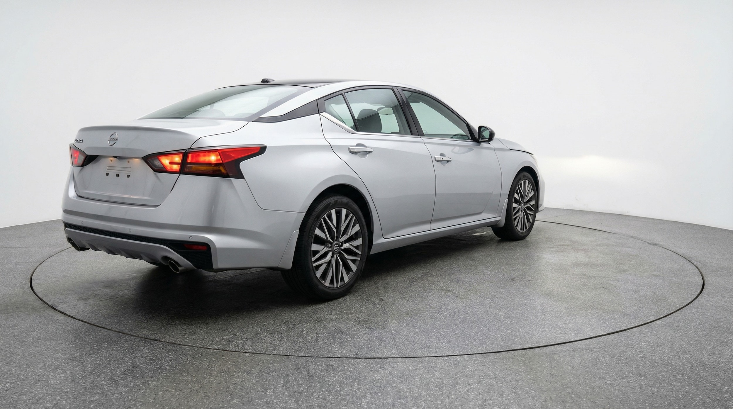 Thumbnail: 2025 Nissan Altima - 7