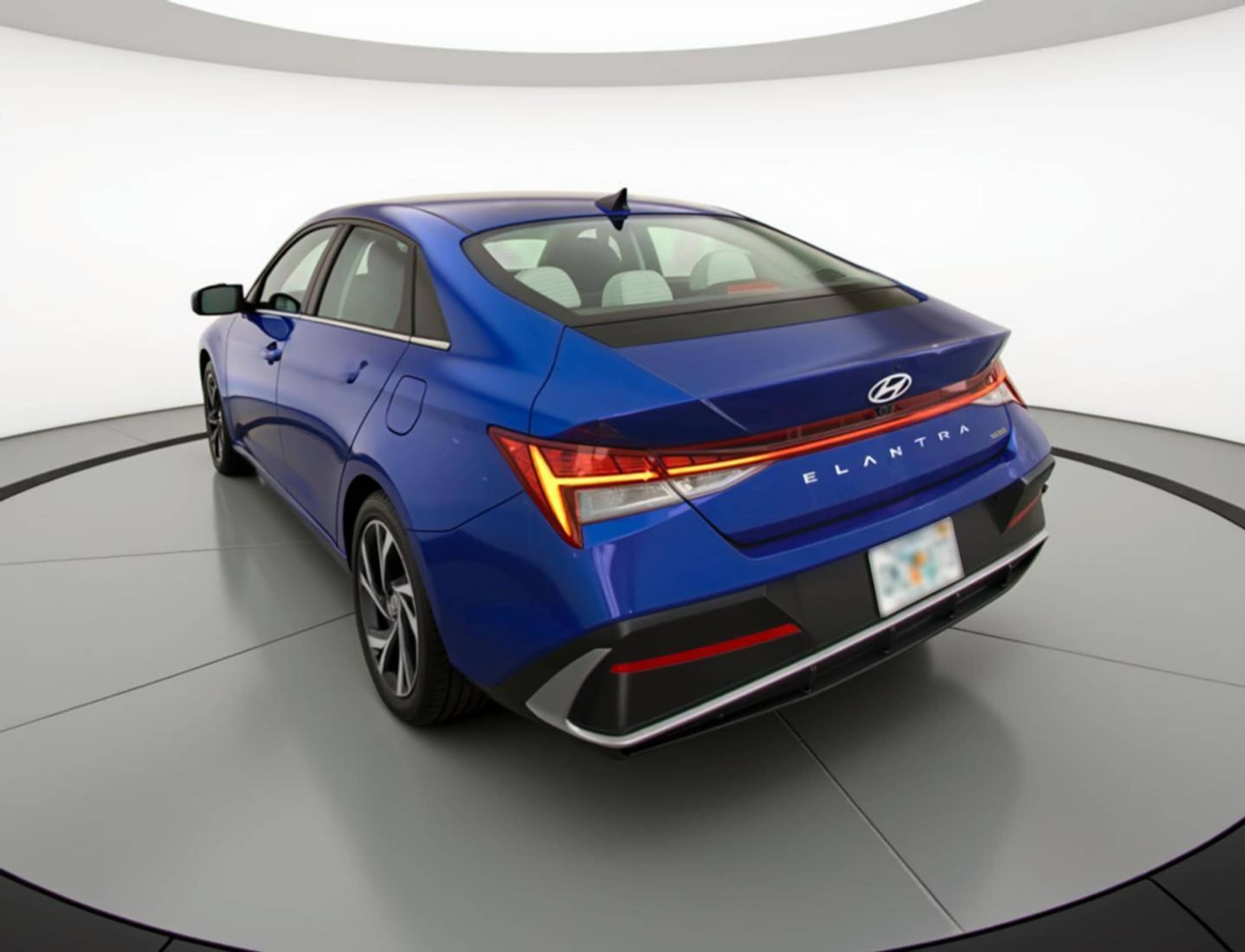 Thumbnail: 2025 Hyundai Elantra - 5