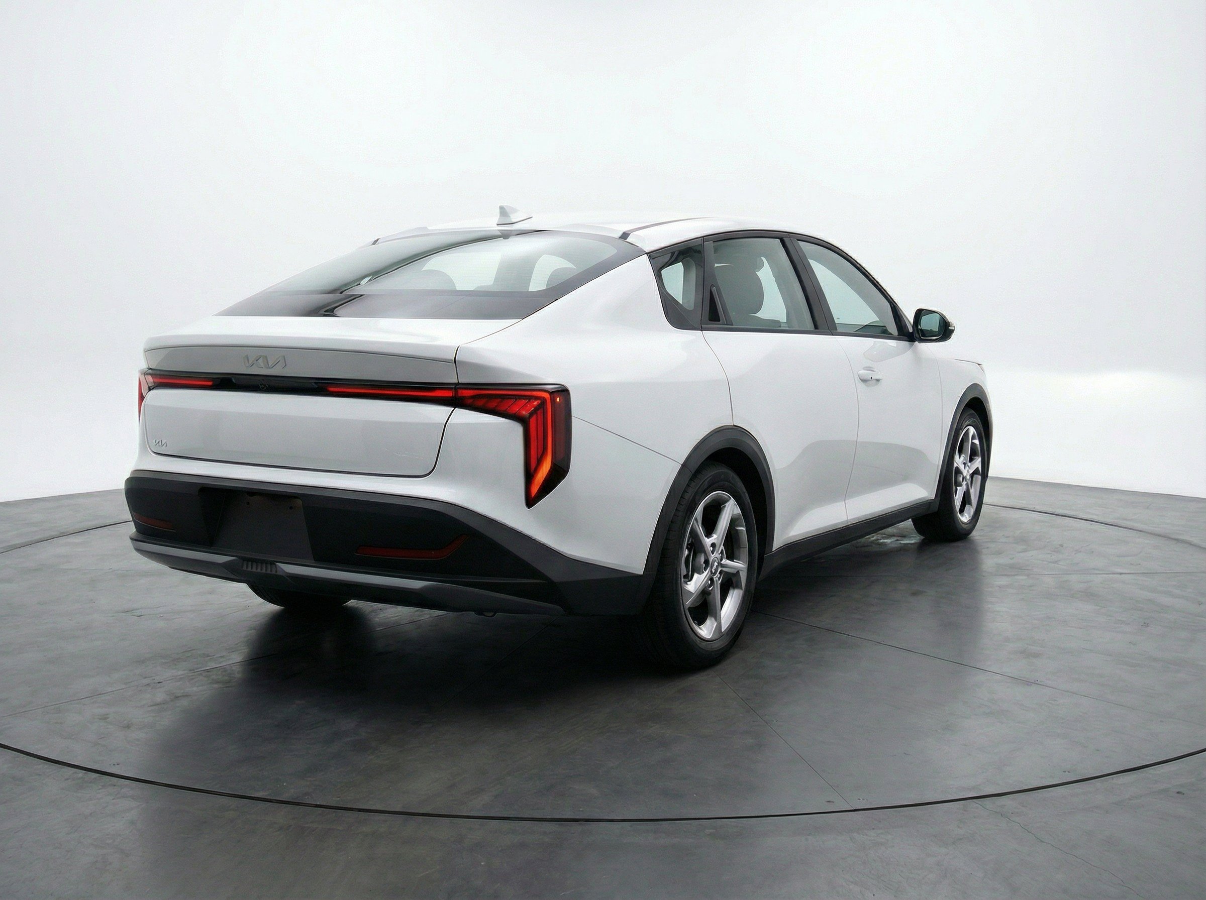Thumbnail: 2025 Kia K4 - 9