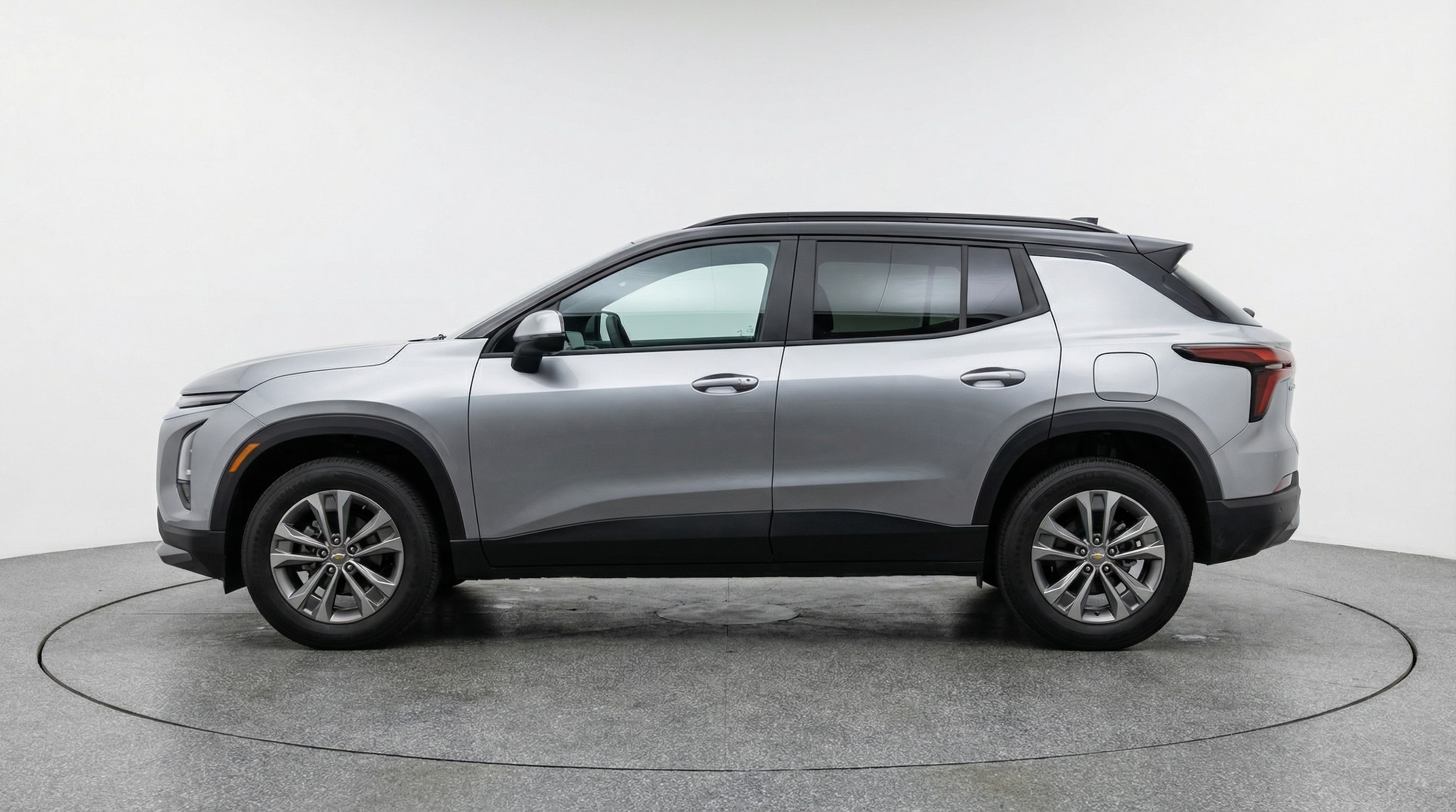 Thumbnail: 2025 Chevrolet Equinox - 4