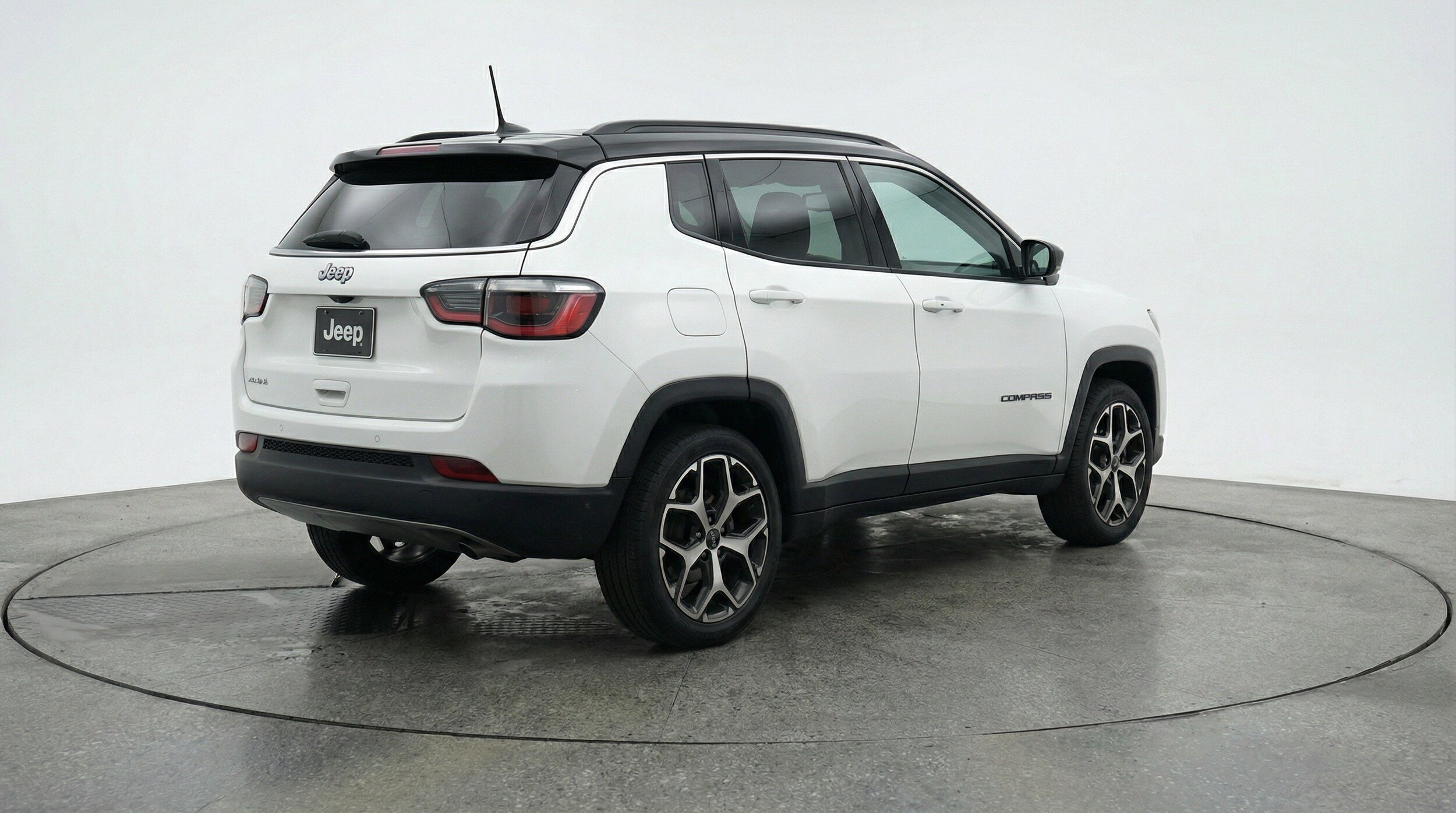 Thumbnail: 2025 Jeep Compass - 9