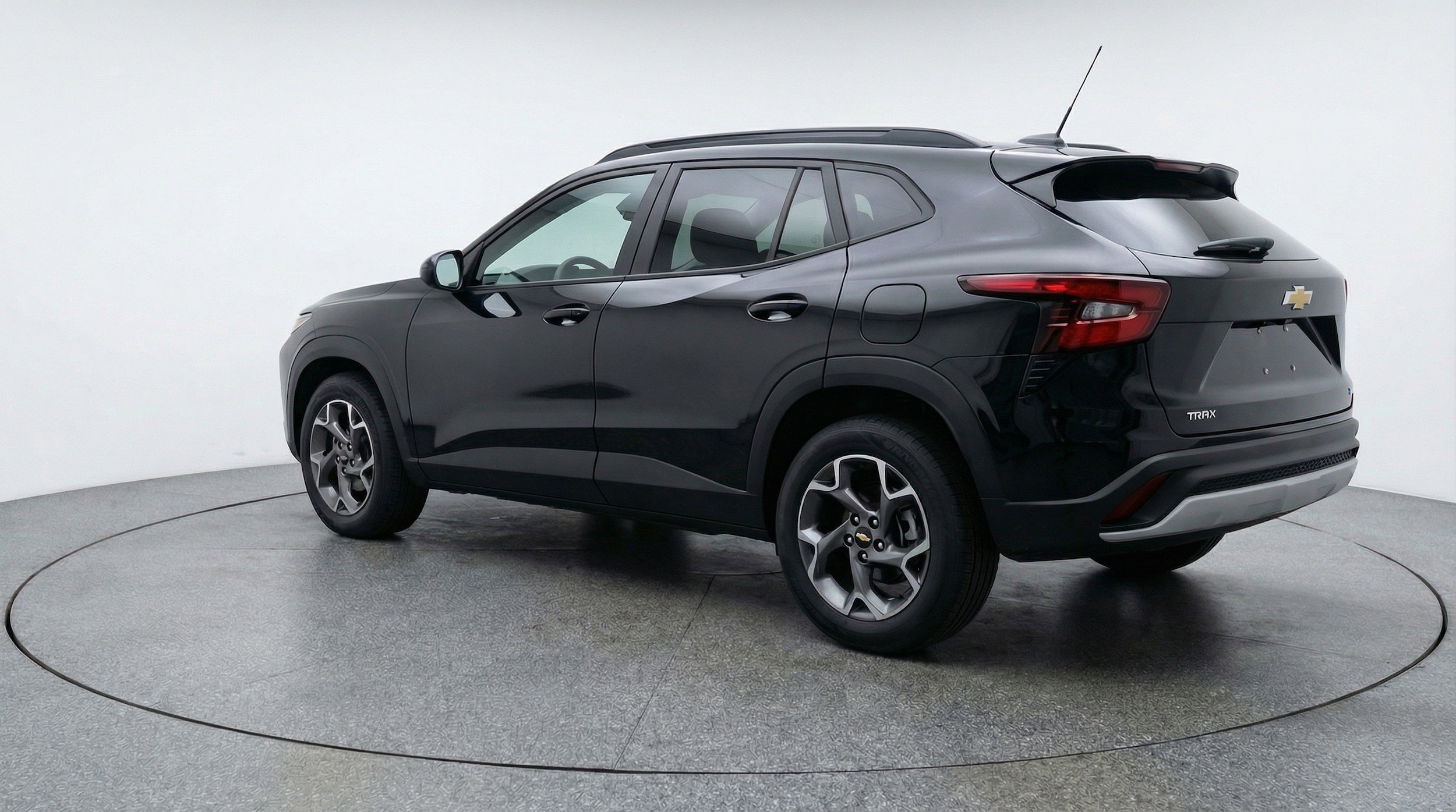 Thumbnail: 2025 Chevrolet Trax - 6