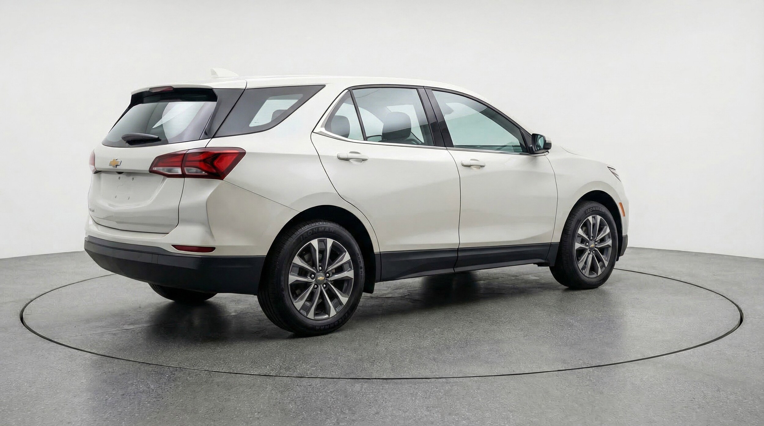 Thumbnail: 2025 Chevrolet Equinox - 9