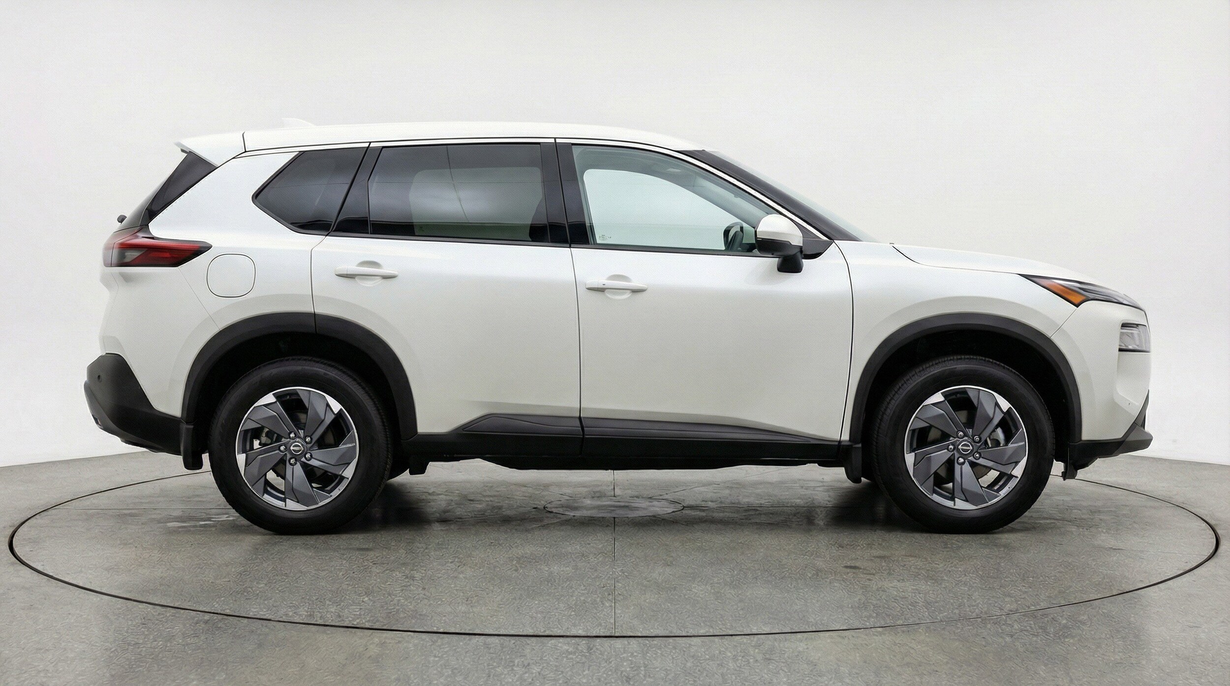 Thumbnail: 2025 Nissan Rogue - 11