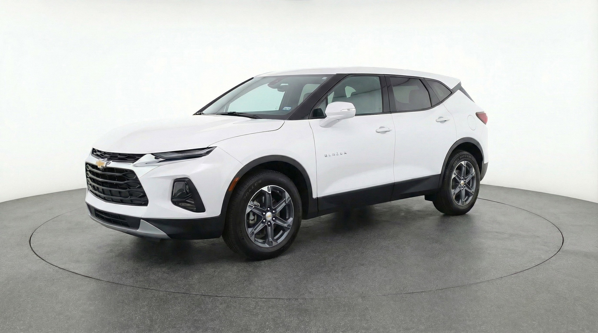 Thumbnail: 2025 Chevrolet Blazer - 3