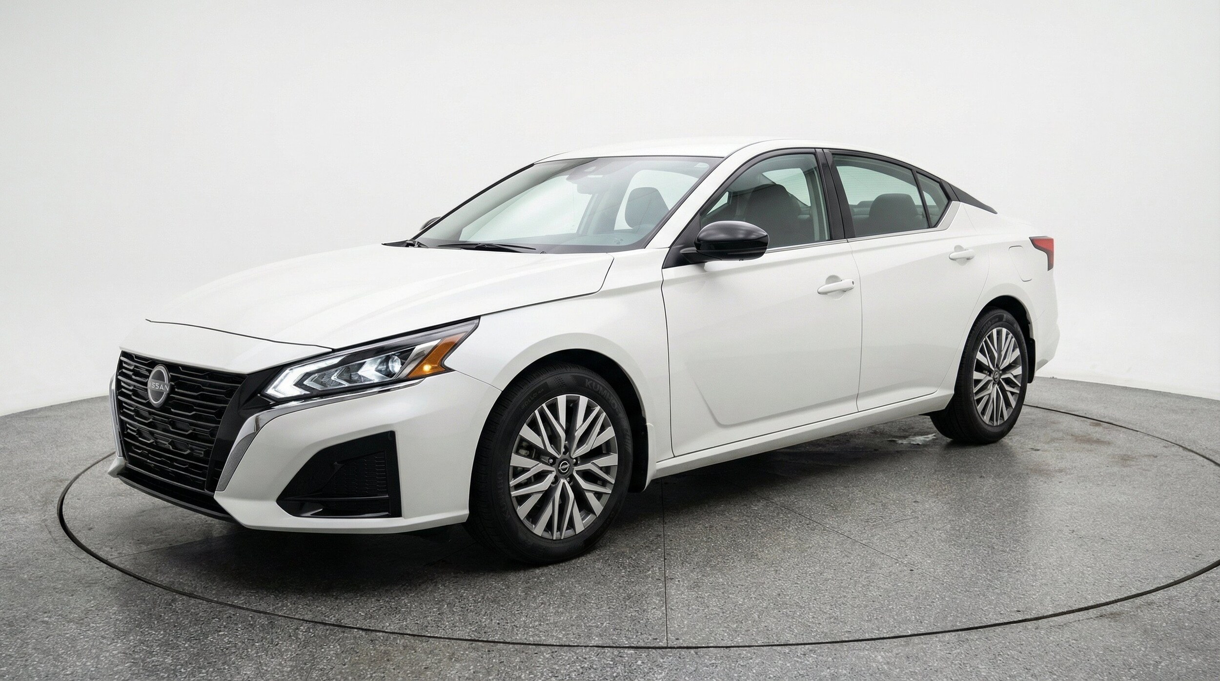 Thumbnail: 2026 Nissan Altima - 3