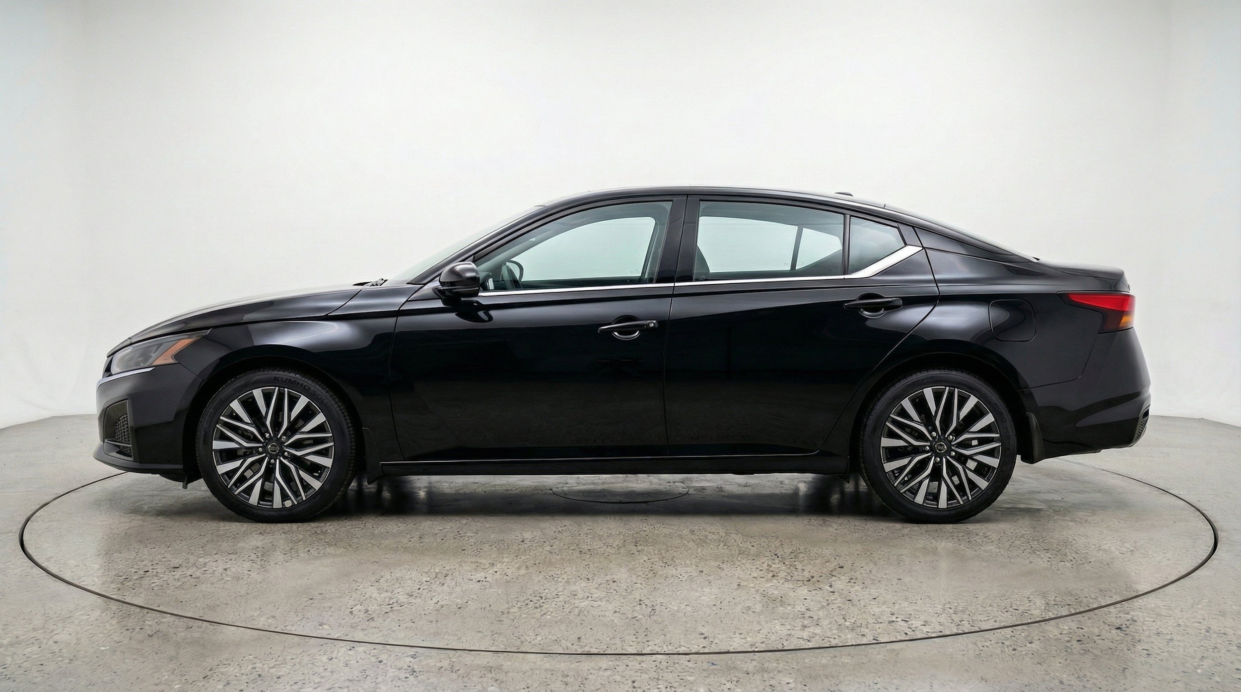 Thumbnail: 2026 Nissan Altima - 5