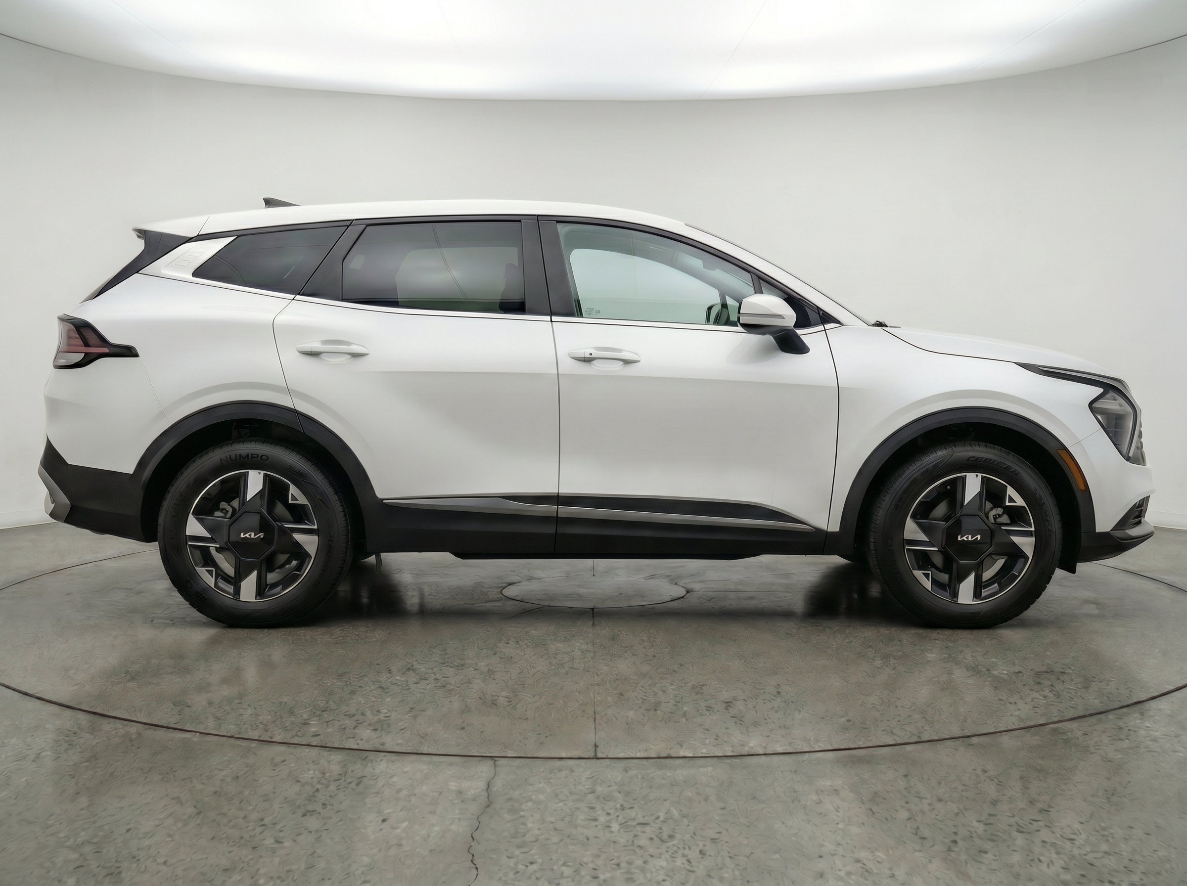 Thumbnail: 2026 Kia Sportage - 11