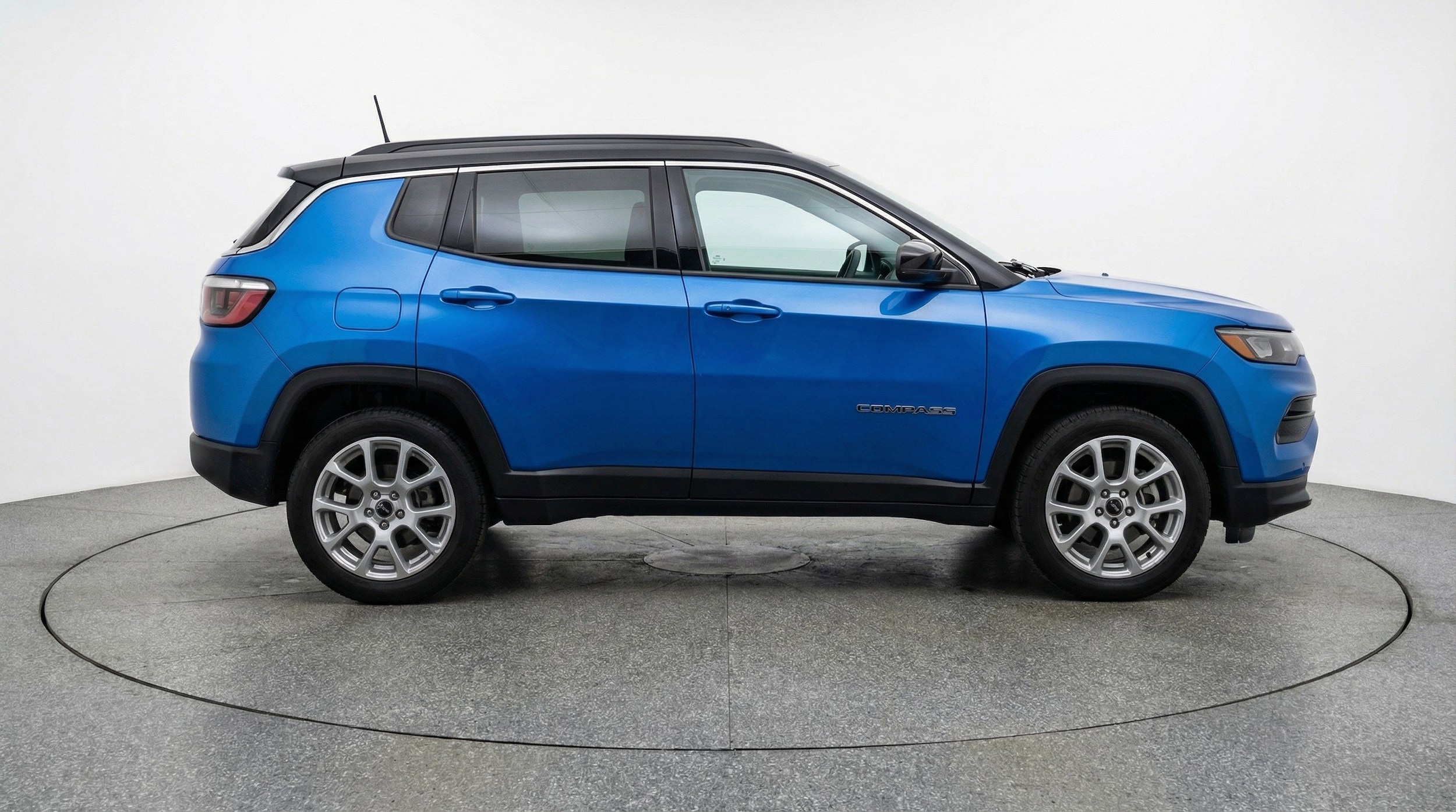 Thumbnail: 2025 Jeep Compass - 11