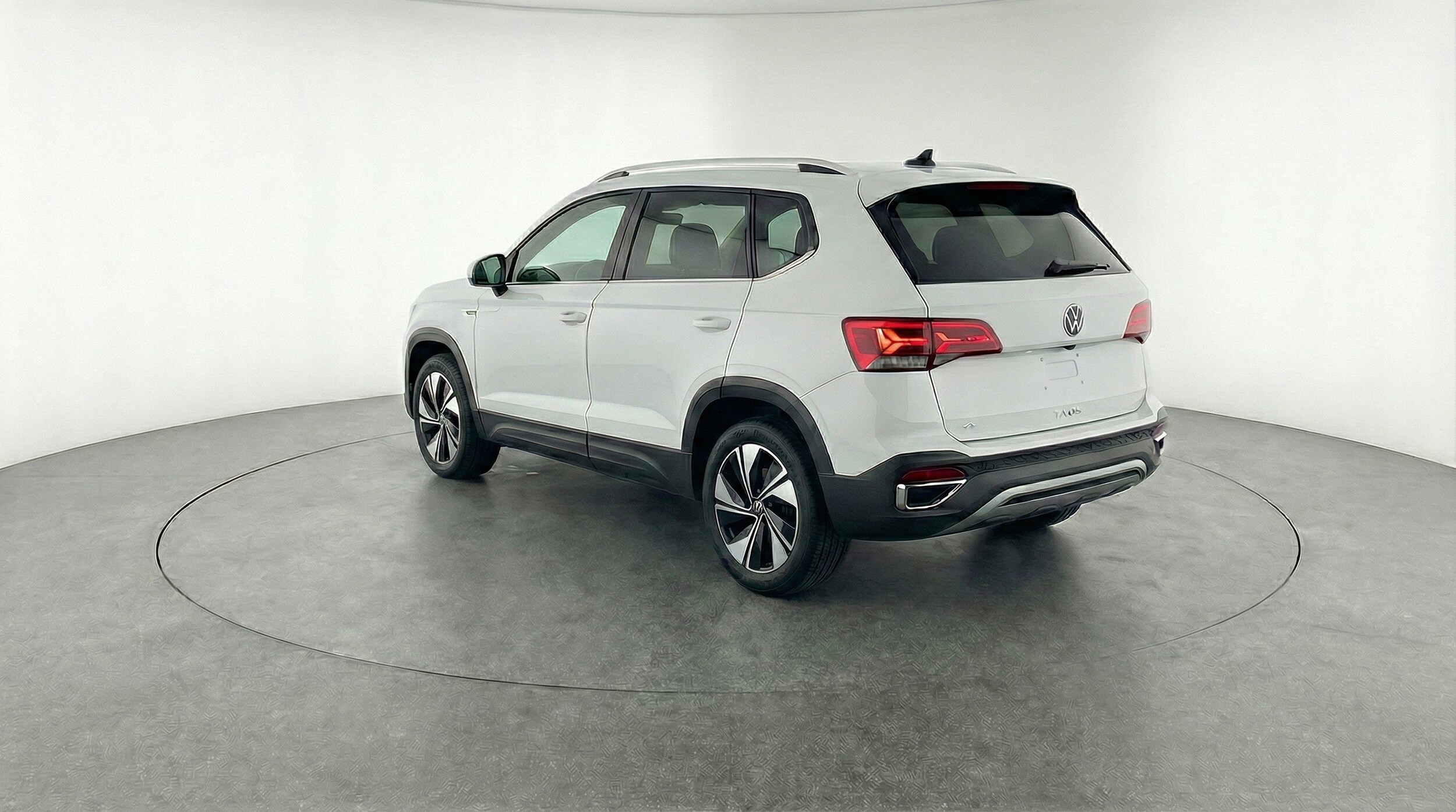 Thumbnail: 2025 Volkswagen Taos - 6