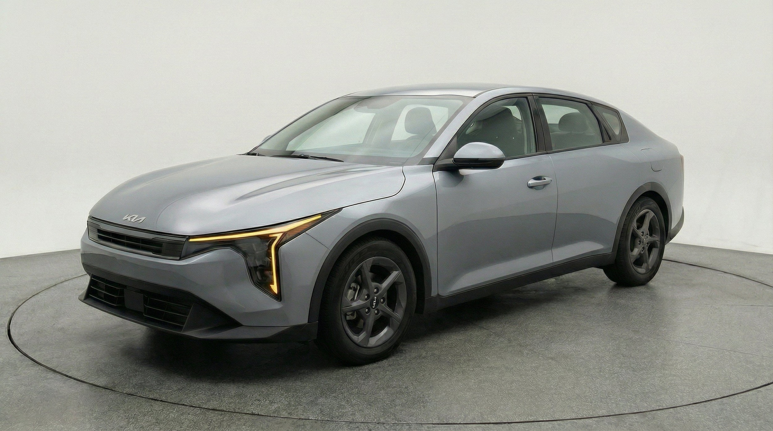 Thumbnail: 2025 Kia K4 - 3