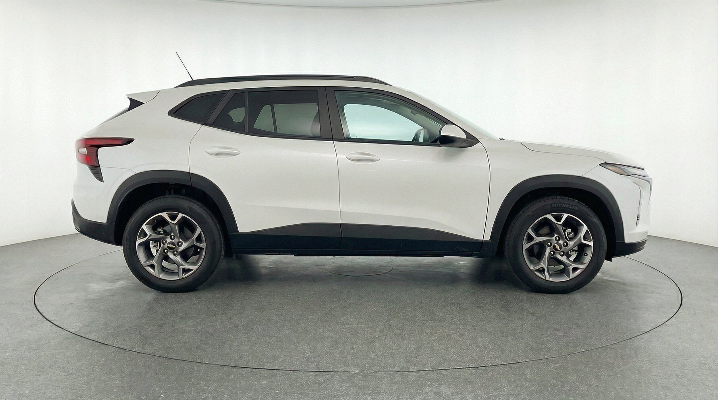 Thumbnail: 2025 Chevrolet Trax - 11