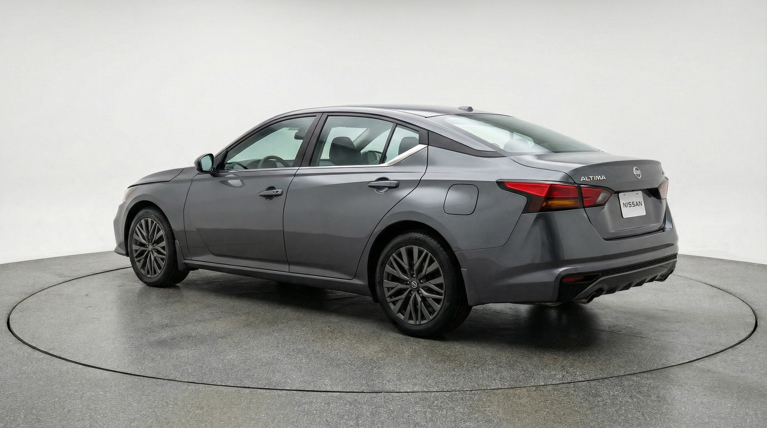 Thumbnail: 2025 Nissan Altima - 5