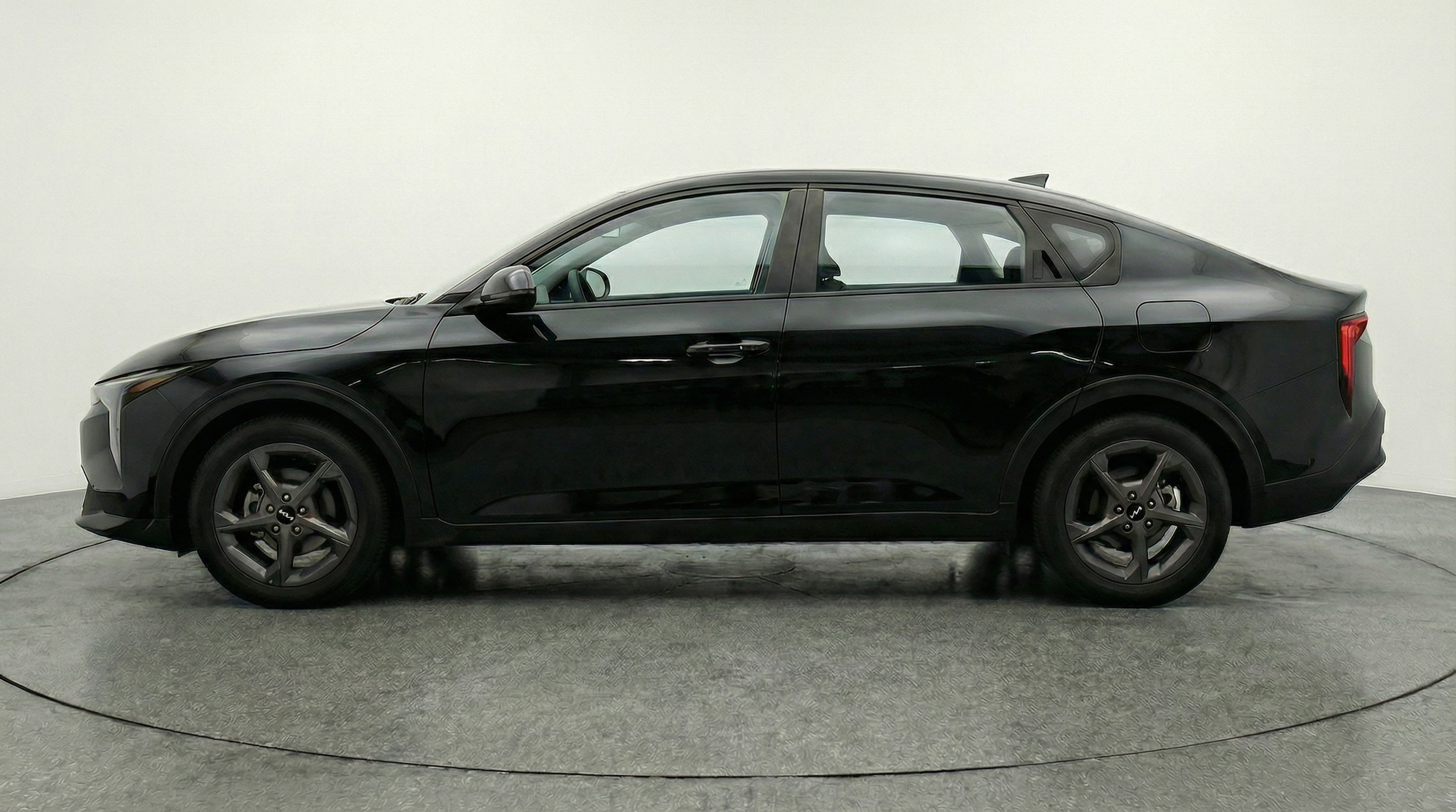 Thumbnail: 2025 Kia K4 - 4