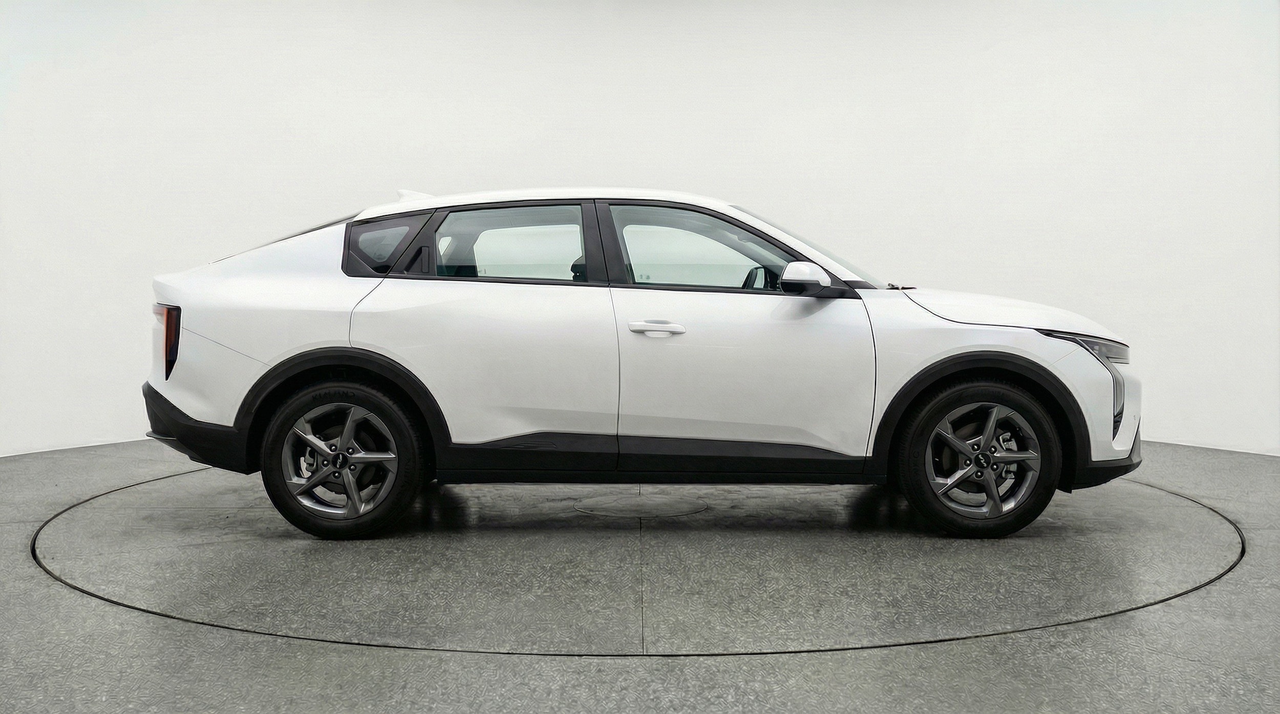 Thumbnail: 2025 Kia K4 - 11