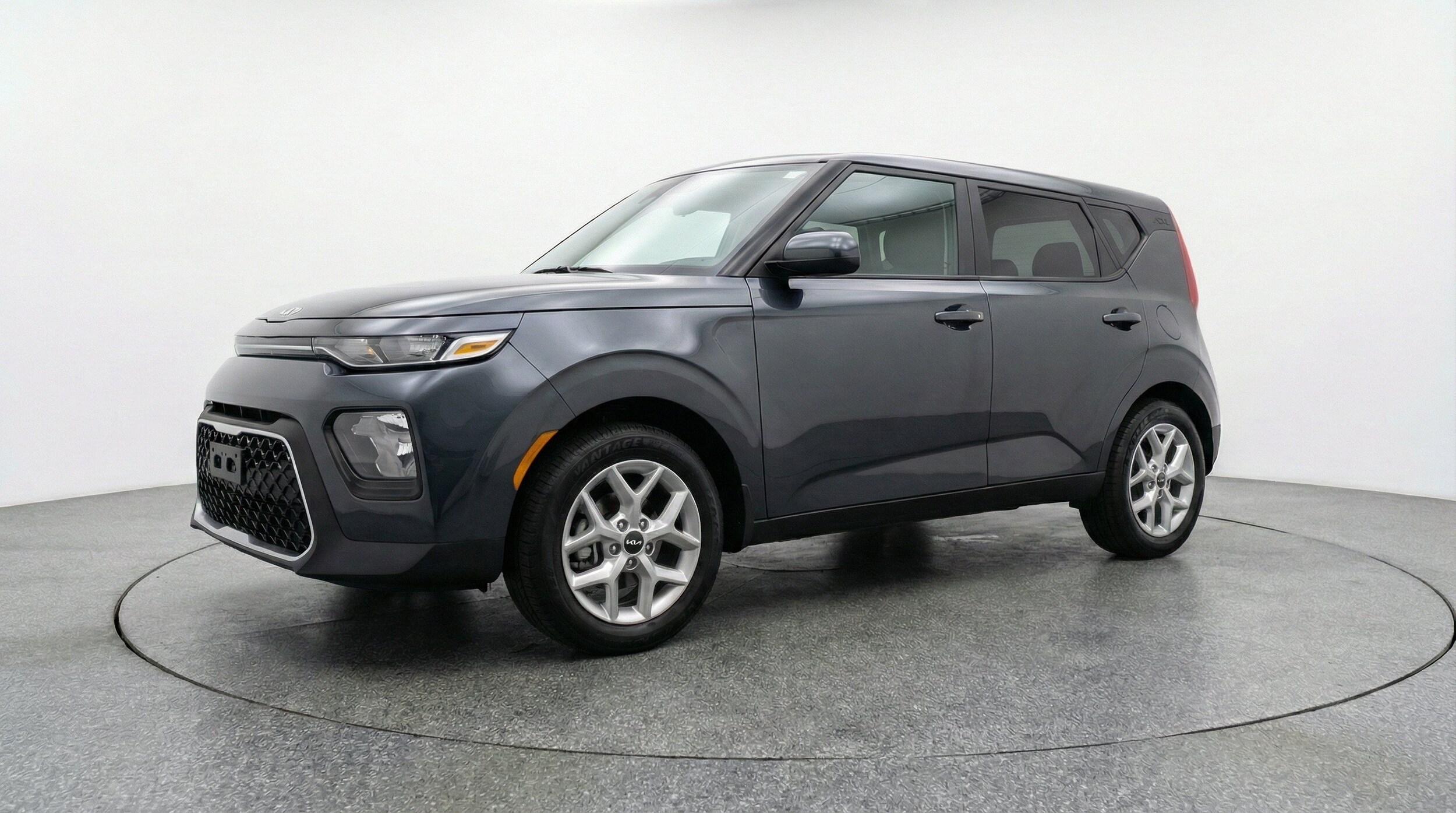 Thumbnail: 2025 Kia Soul - 3