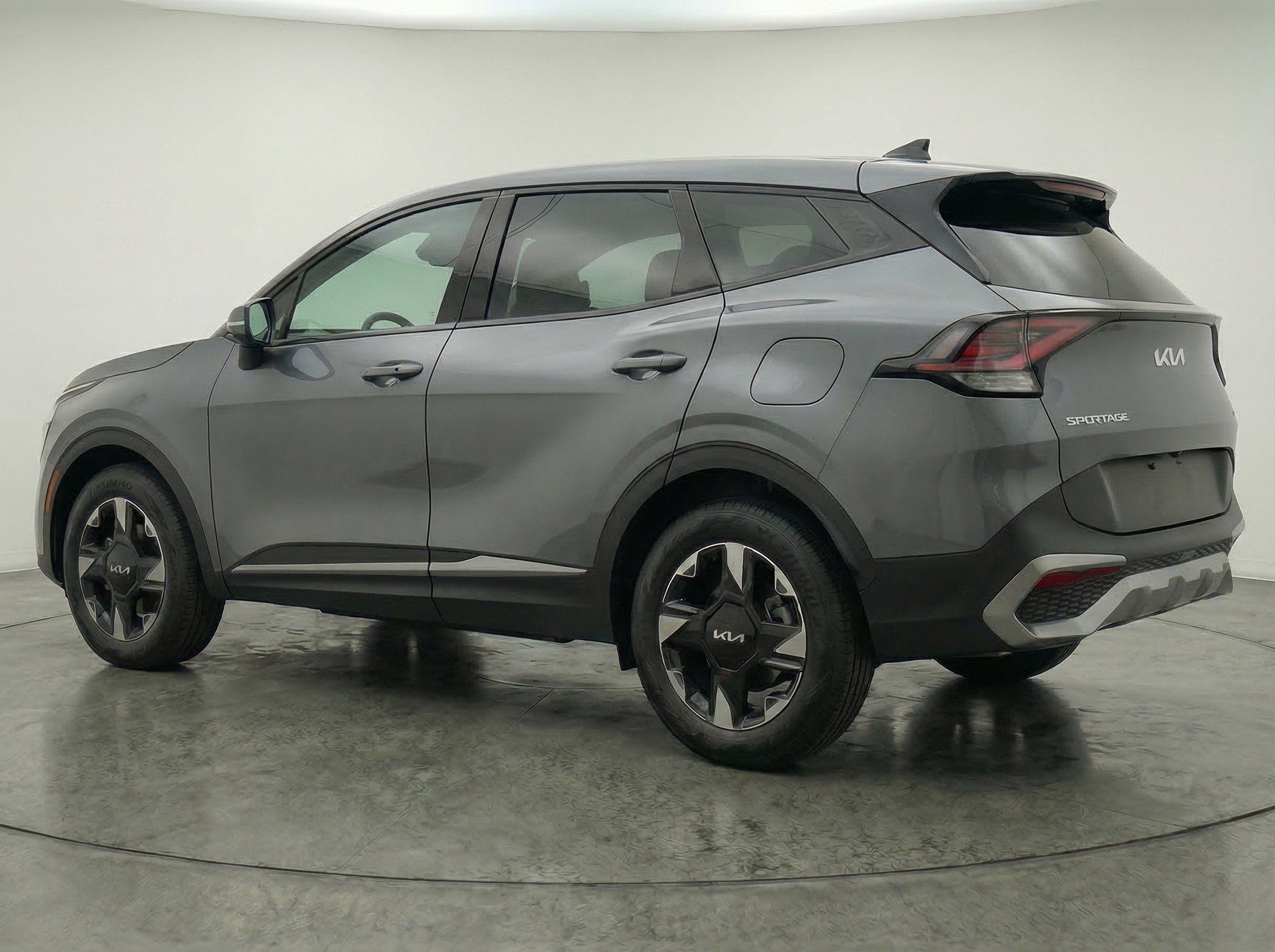 Thumbnail: 2026 Kia Sportage - 6