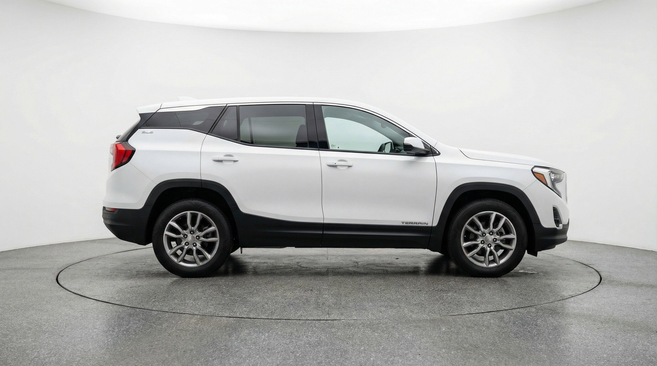 Thumbnail: 2024 GMC Terrain - 11